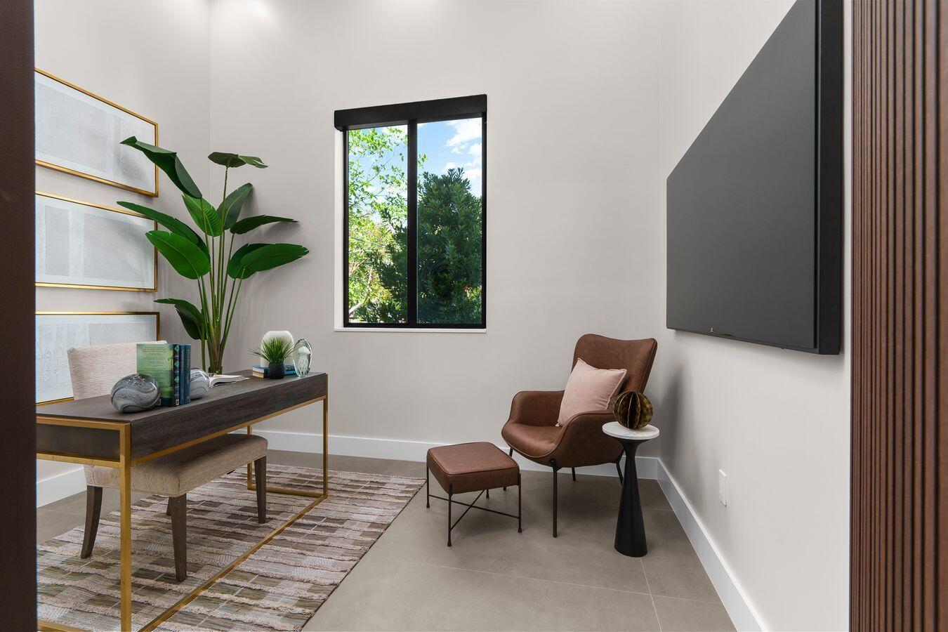 719 SW 11th Fort Lauderdale, FL 33315