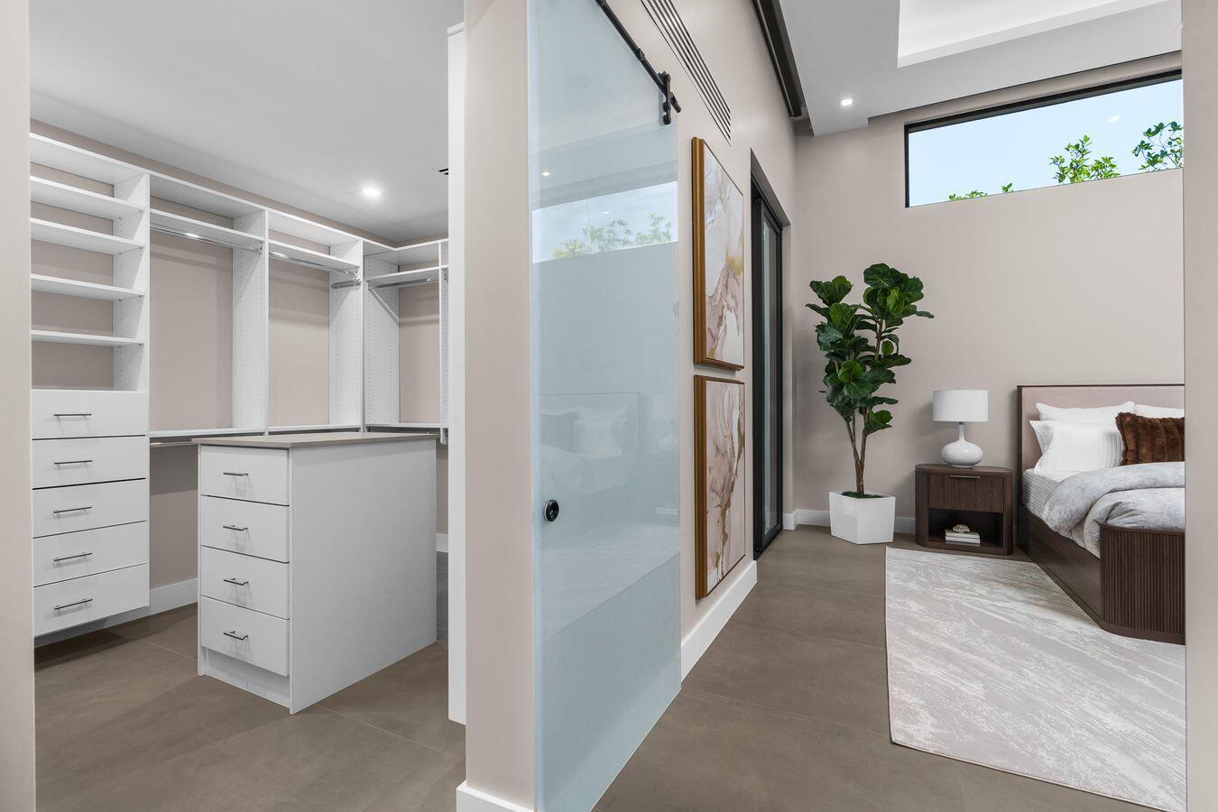 719 SW 11th Fort Lauderdale, FL 33315