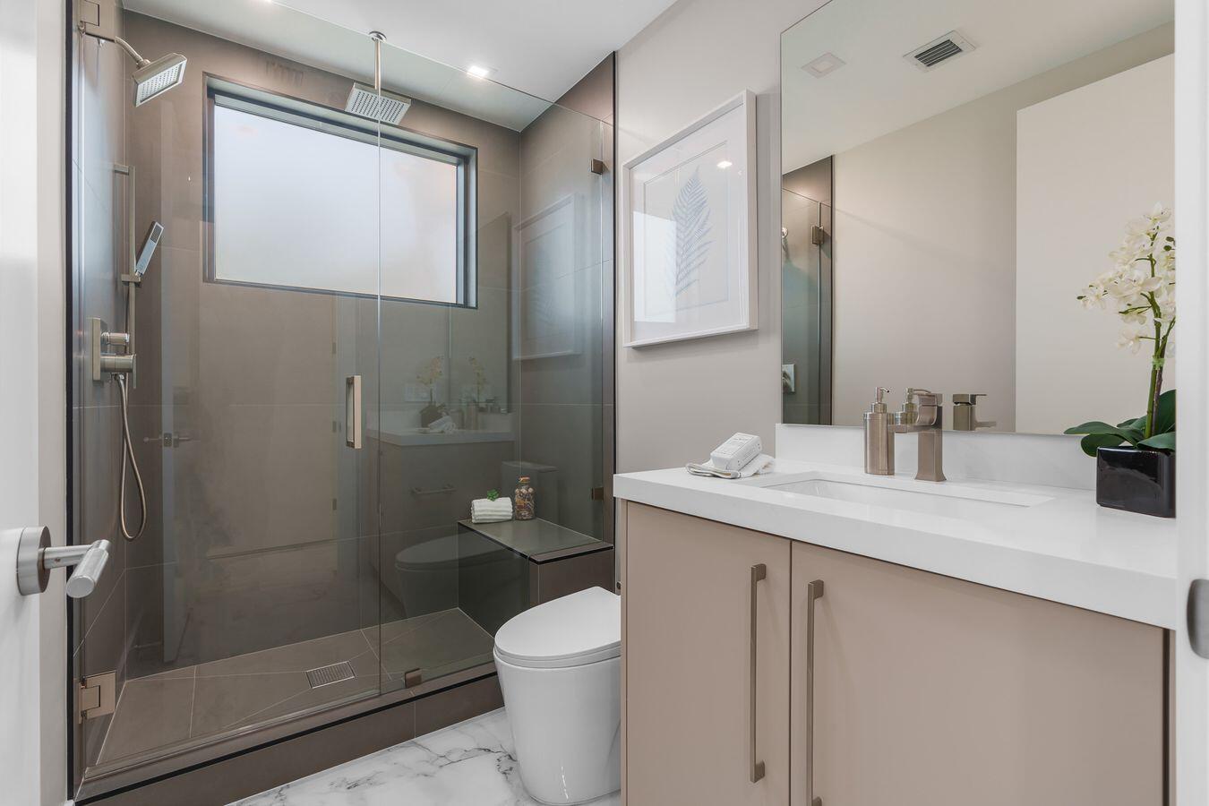 719 SW 11th Fort Lauderdale, FL 33315