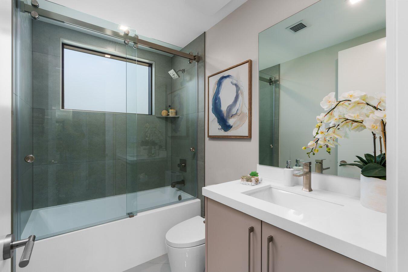 719 SW 11th Fort Lauderdale, FL 33315