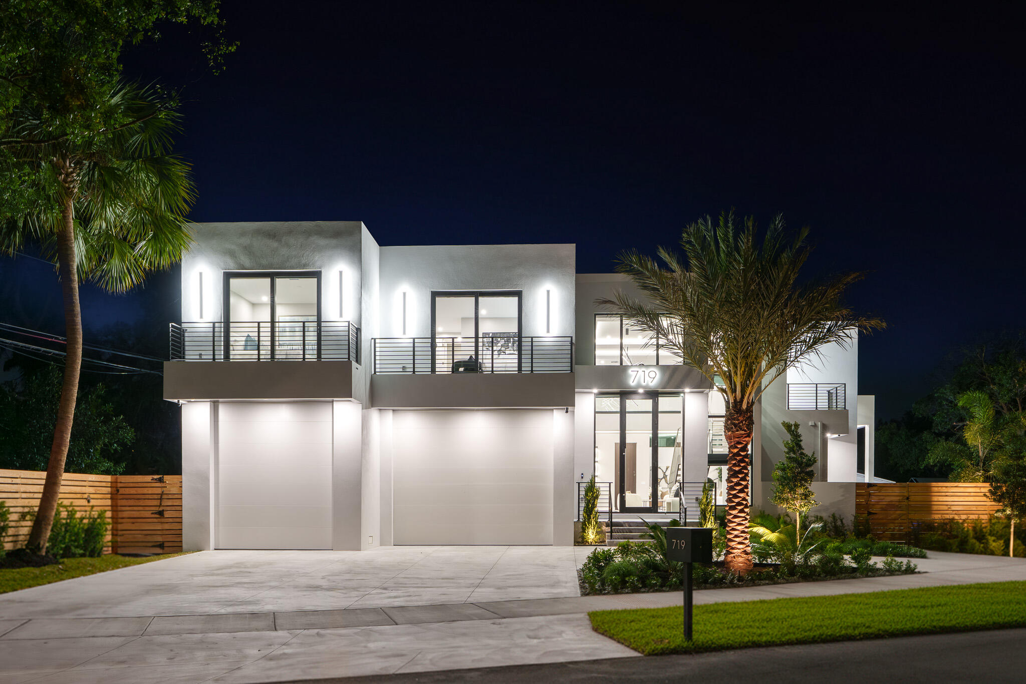 719 SW 11th Fort Lauderdale, FL 33315