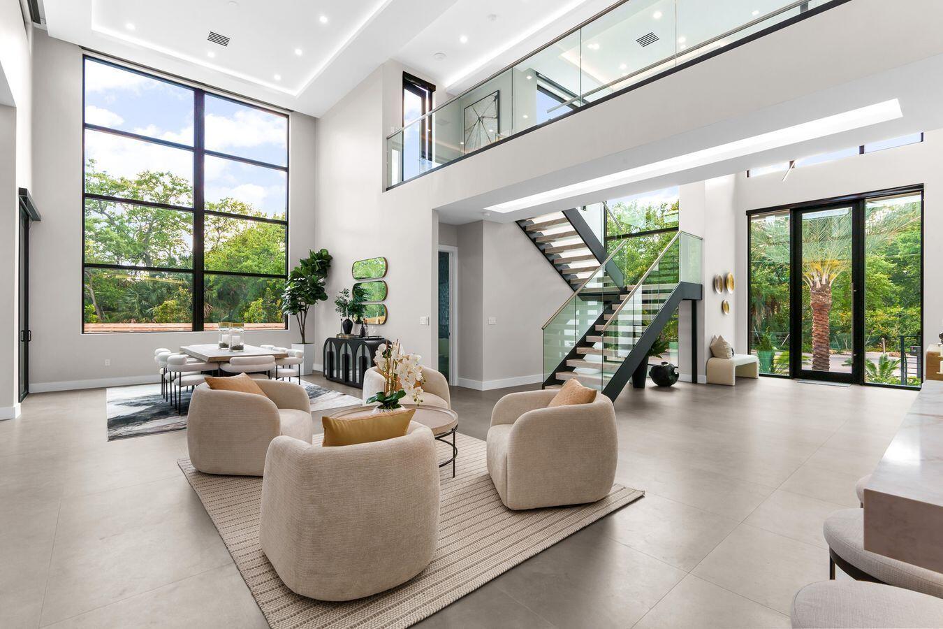 719 SW 11th Fort Lauderdale, FL 33315