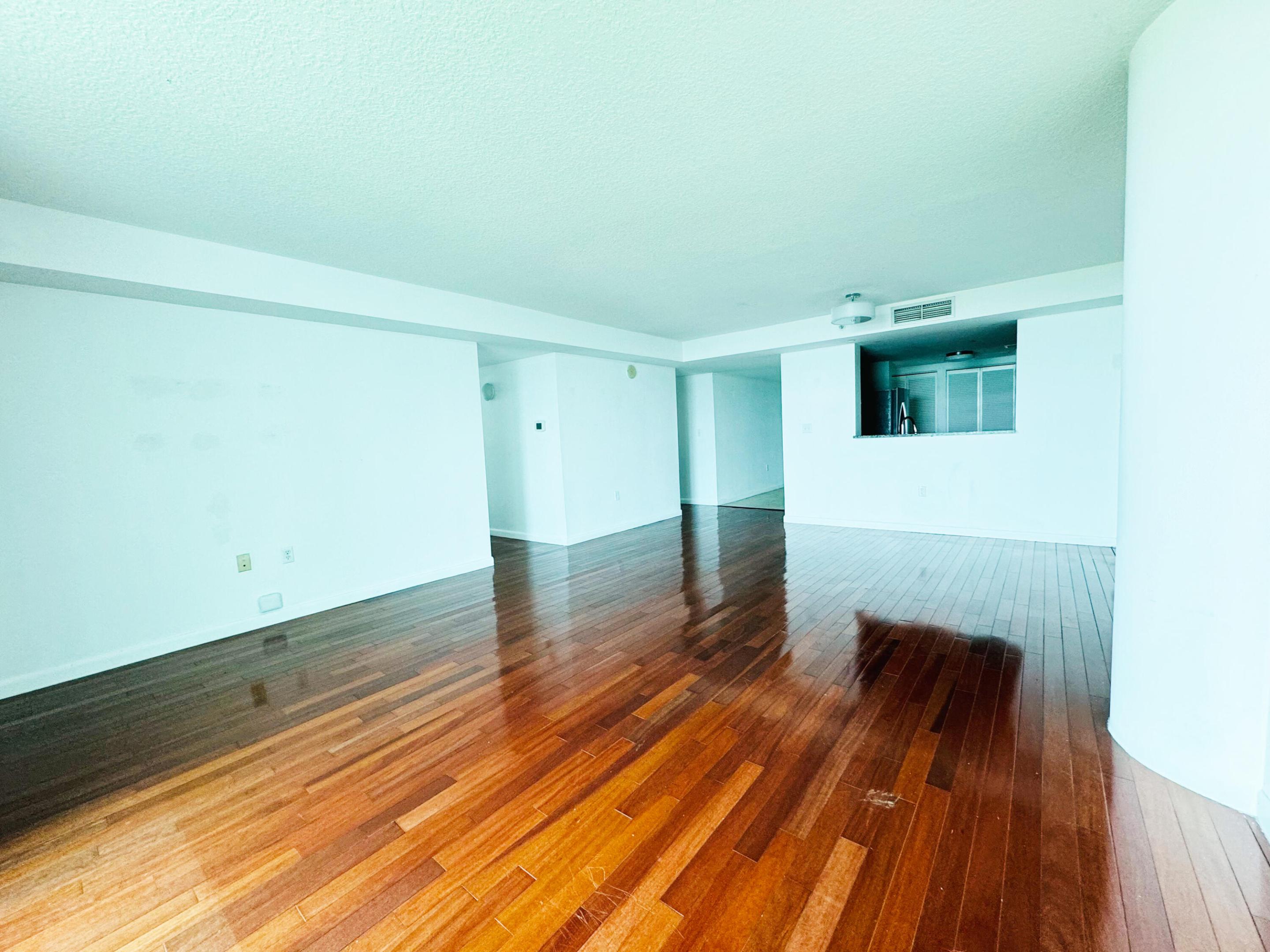 2101 Brickell #801 Miami, FL 33129