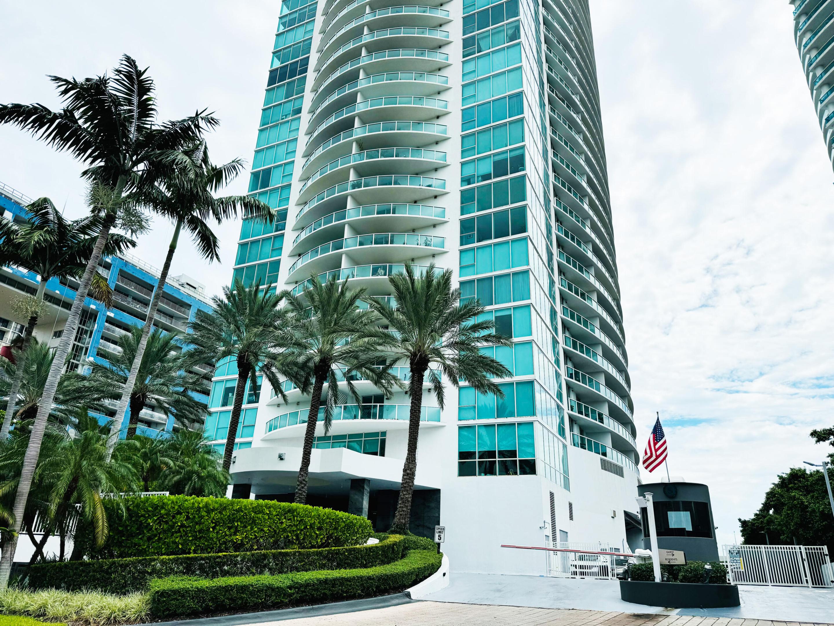 2101 Brickell #801 Miami, FL 33129