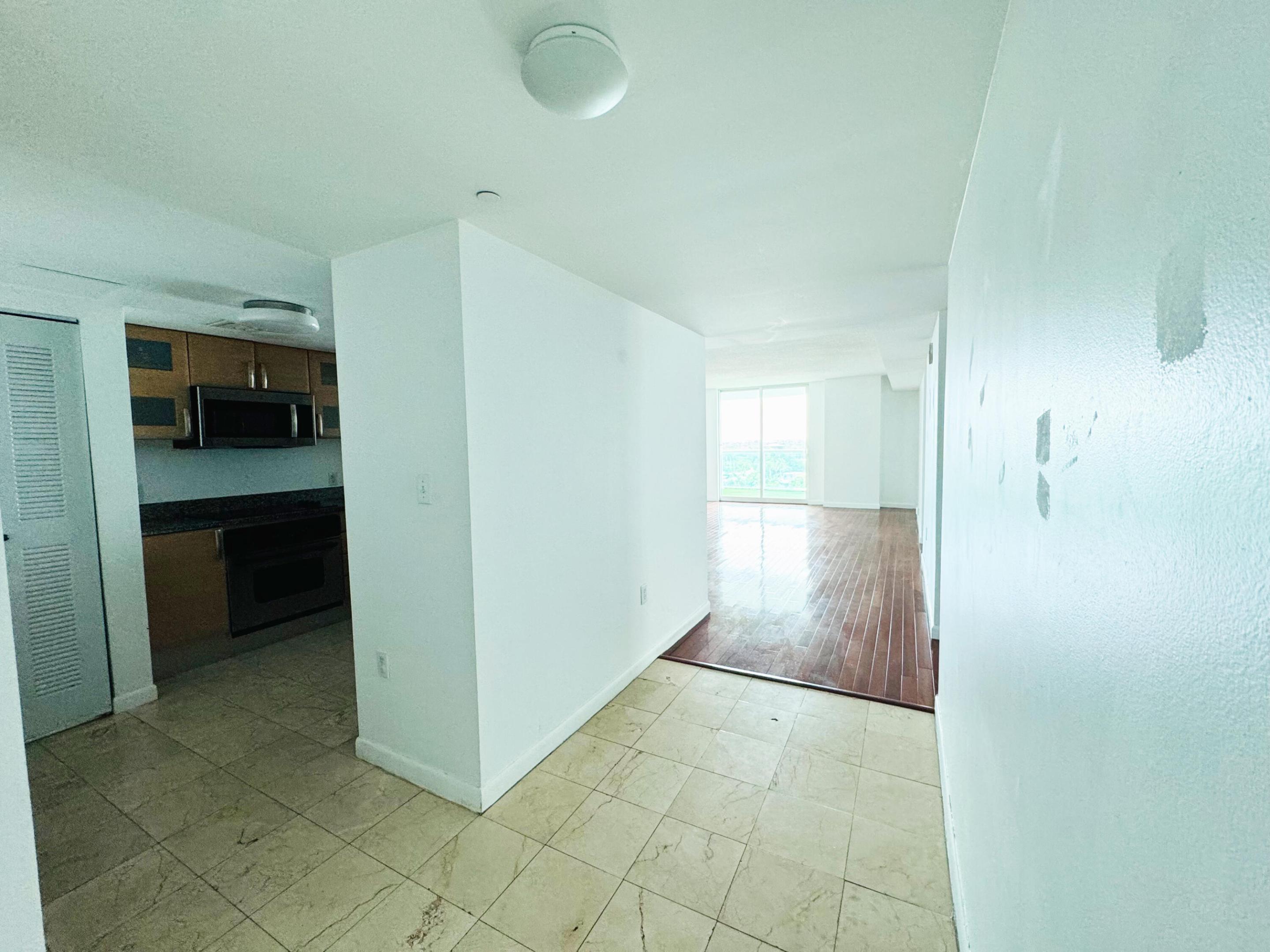 2101 Brickell #801 Miami, FL 33129