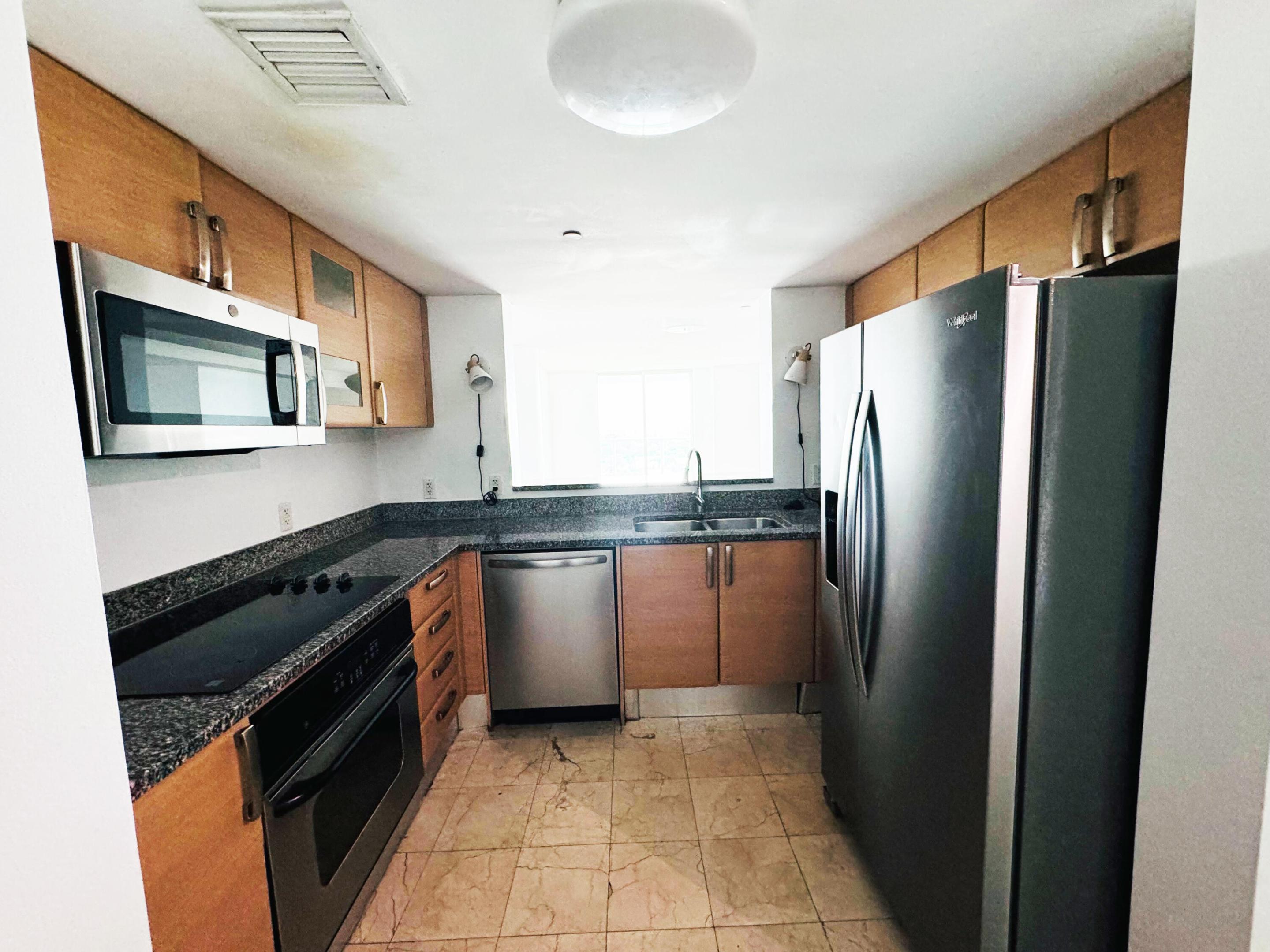 2101 Brickell #801 Miami, FL 33129