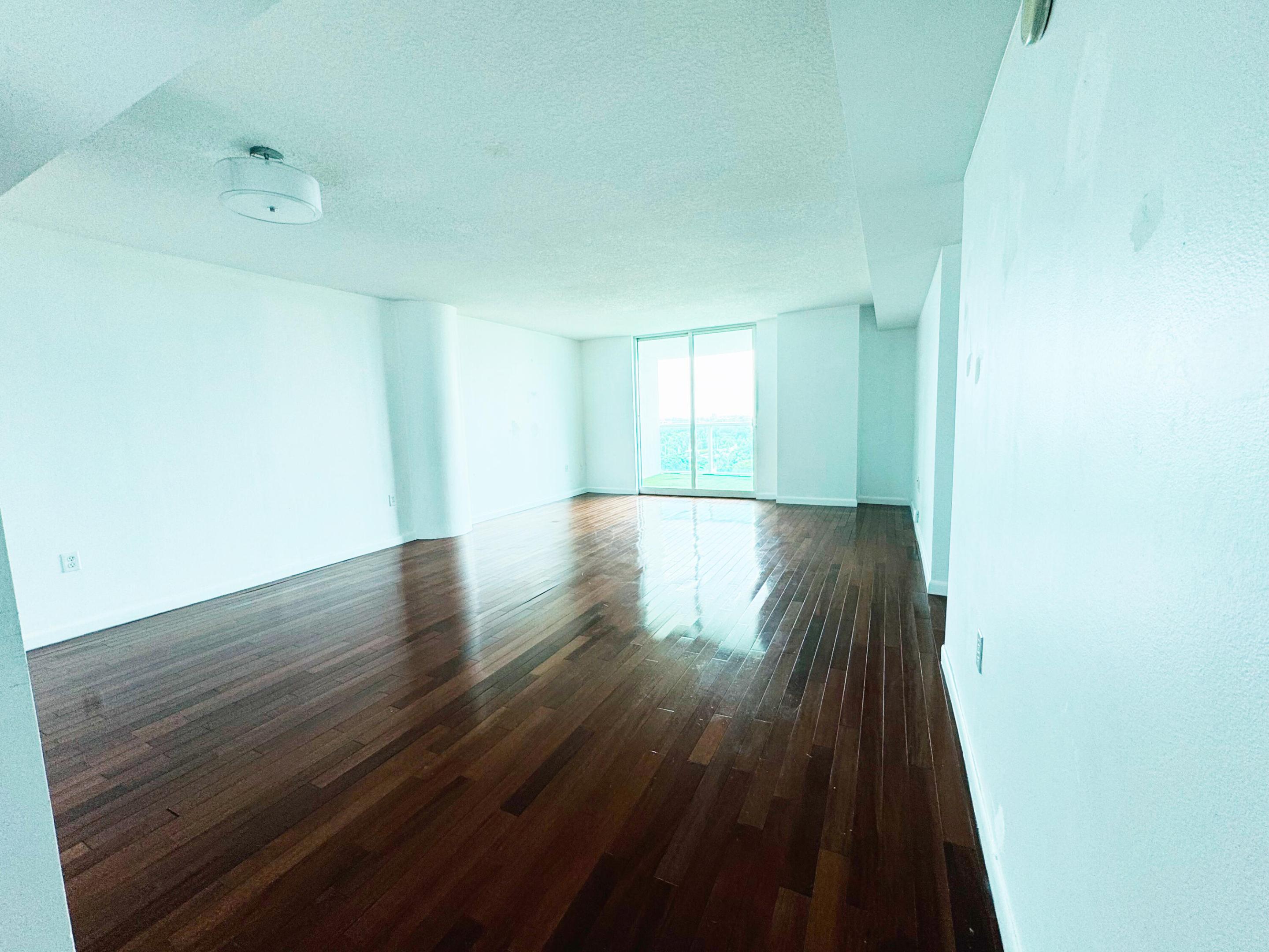 2101 Brickell #801 Miami, FL 33129