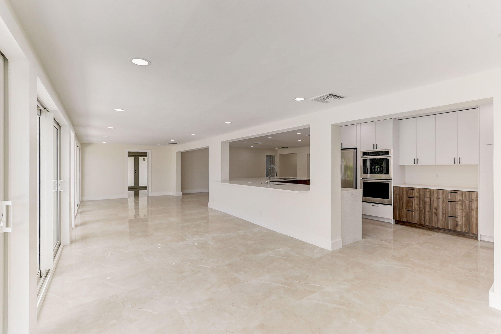 5591 NE 29th Fort Lauderdale, FL 33308