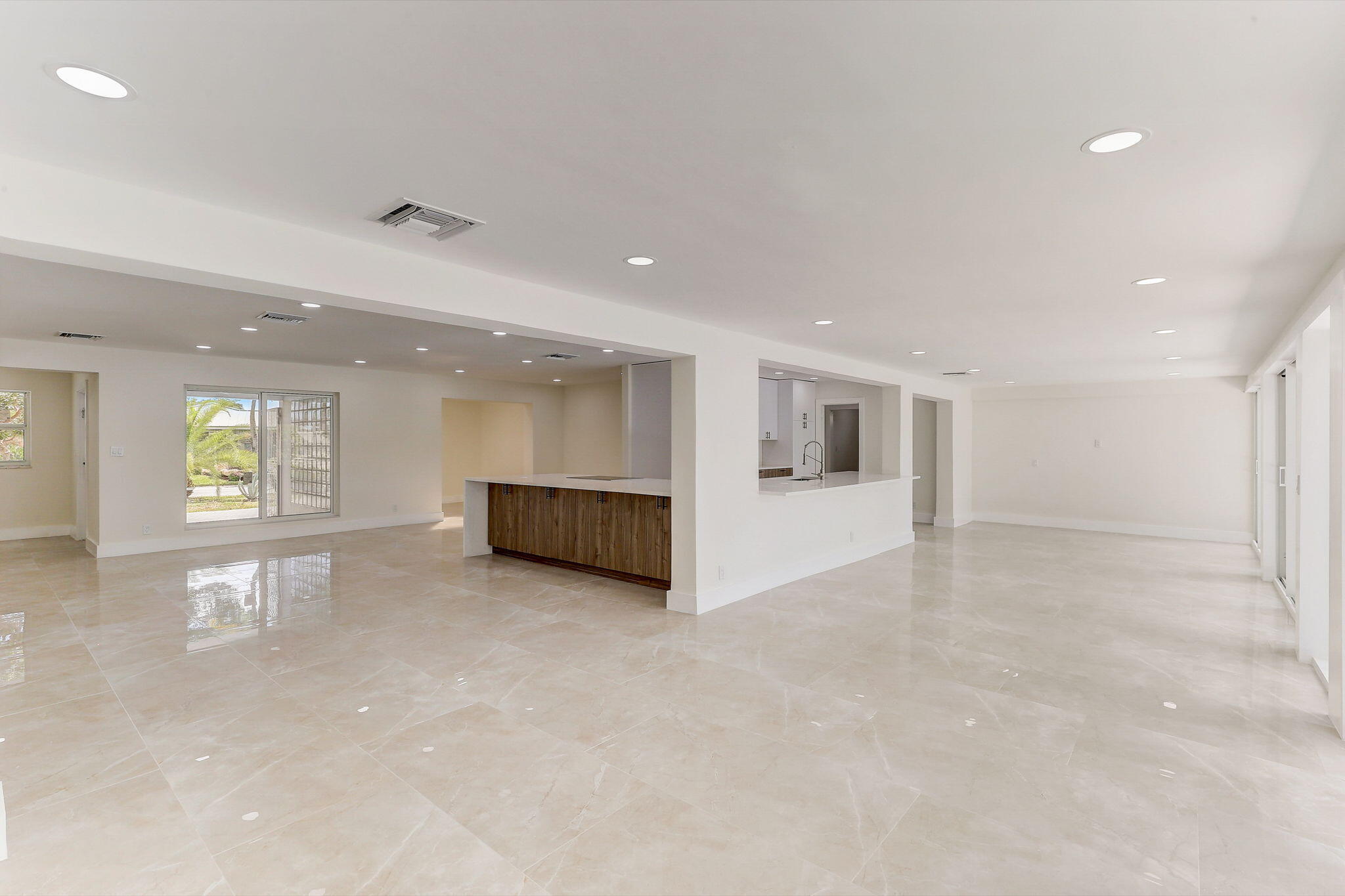 5591 NE 29th Fort Lauderdale, FL 33308