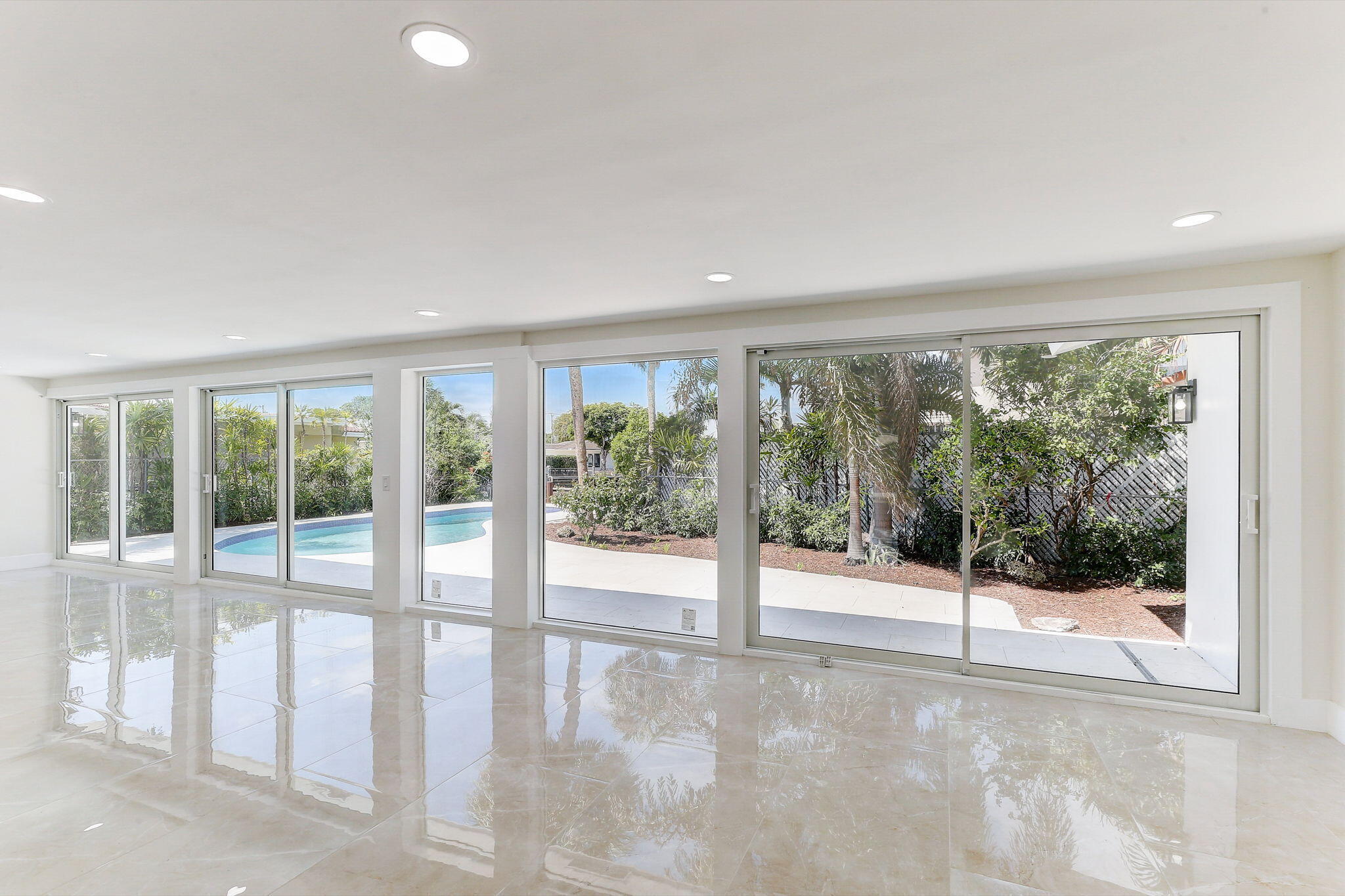 5591 NE 29th Fort Lauderdale, FL 33308