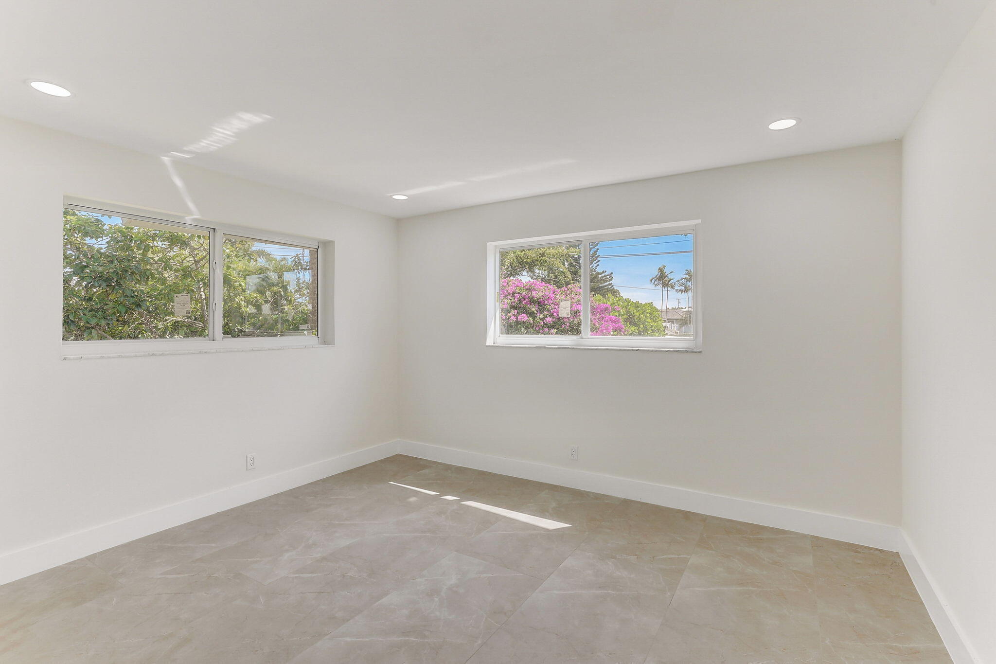 5591 NE 29th Fort Lauderdale, FL 33308