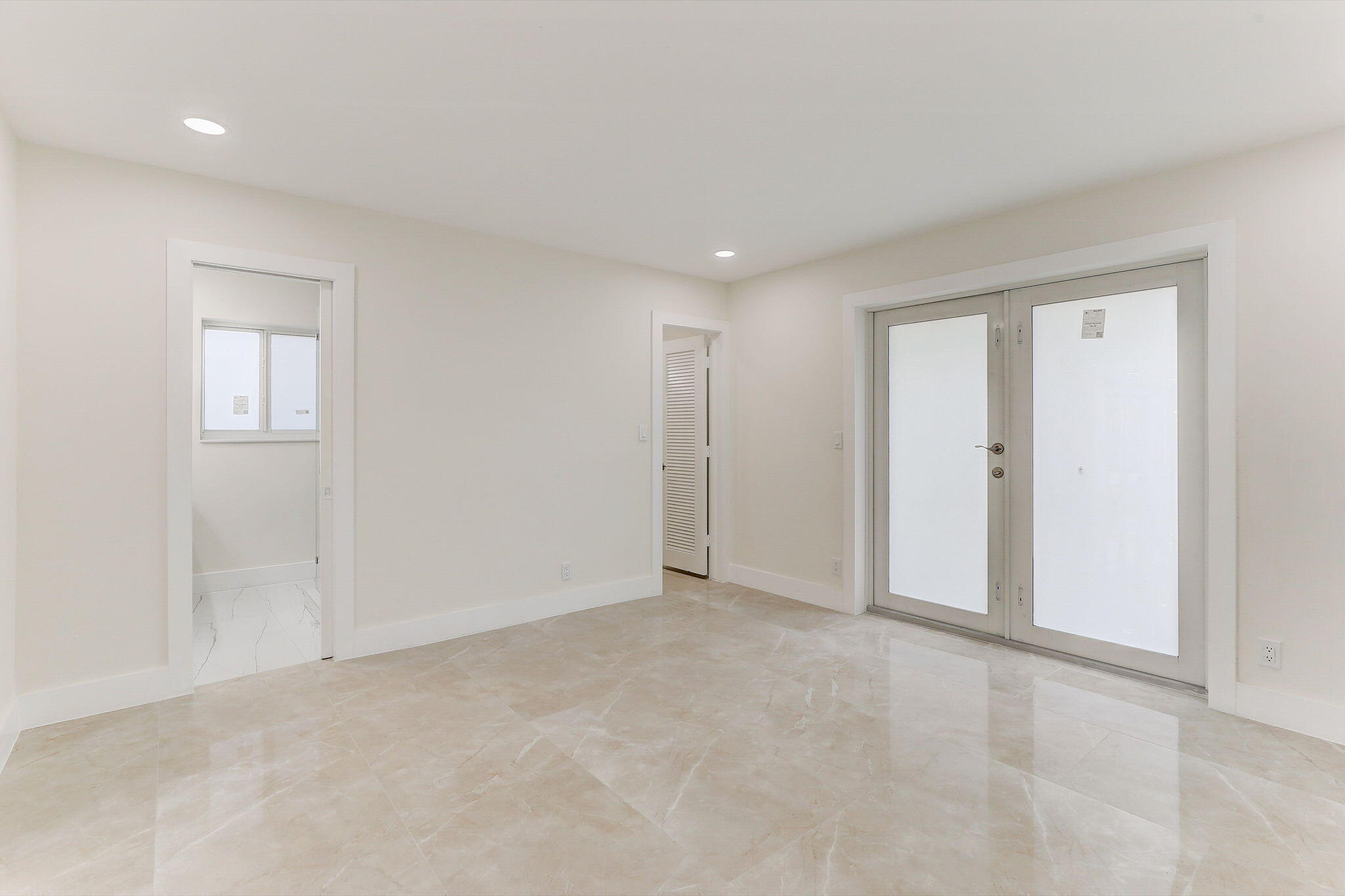 5591 NE 29th Fort Lauderdale, FL 33308