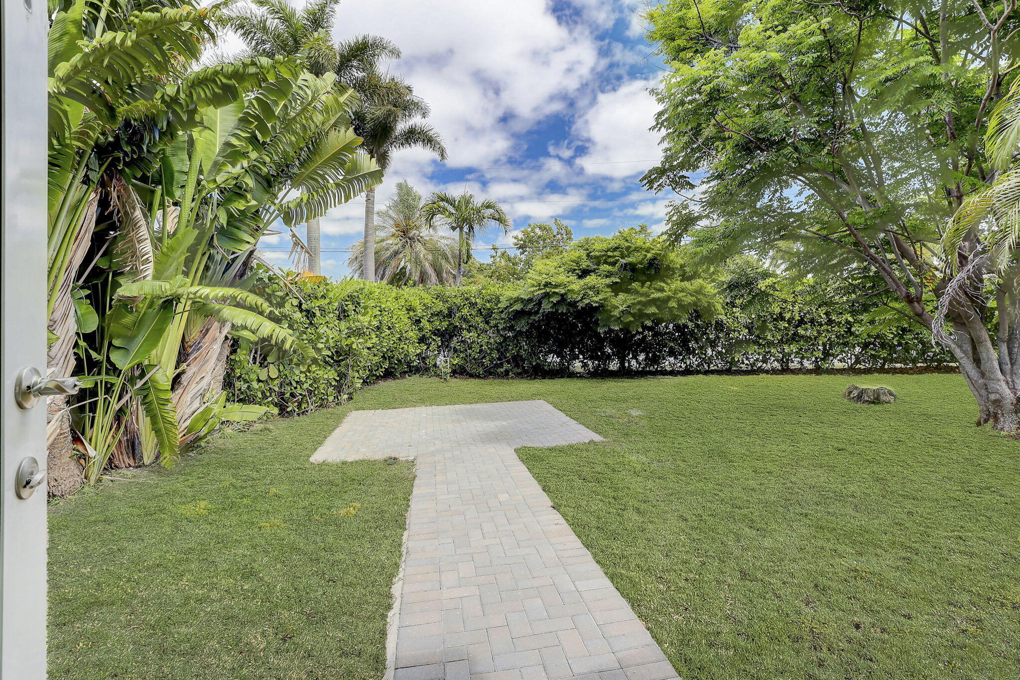 5591 NE 29th Fort Lauderdale, FL 33308