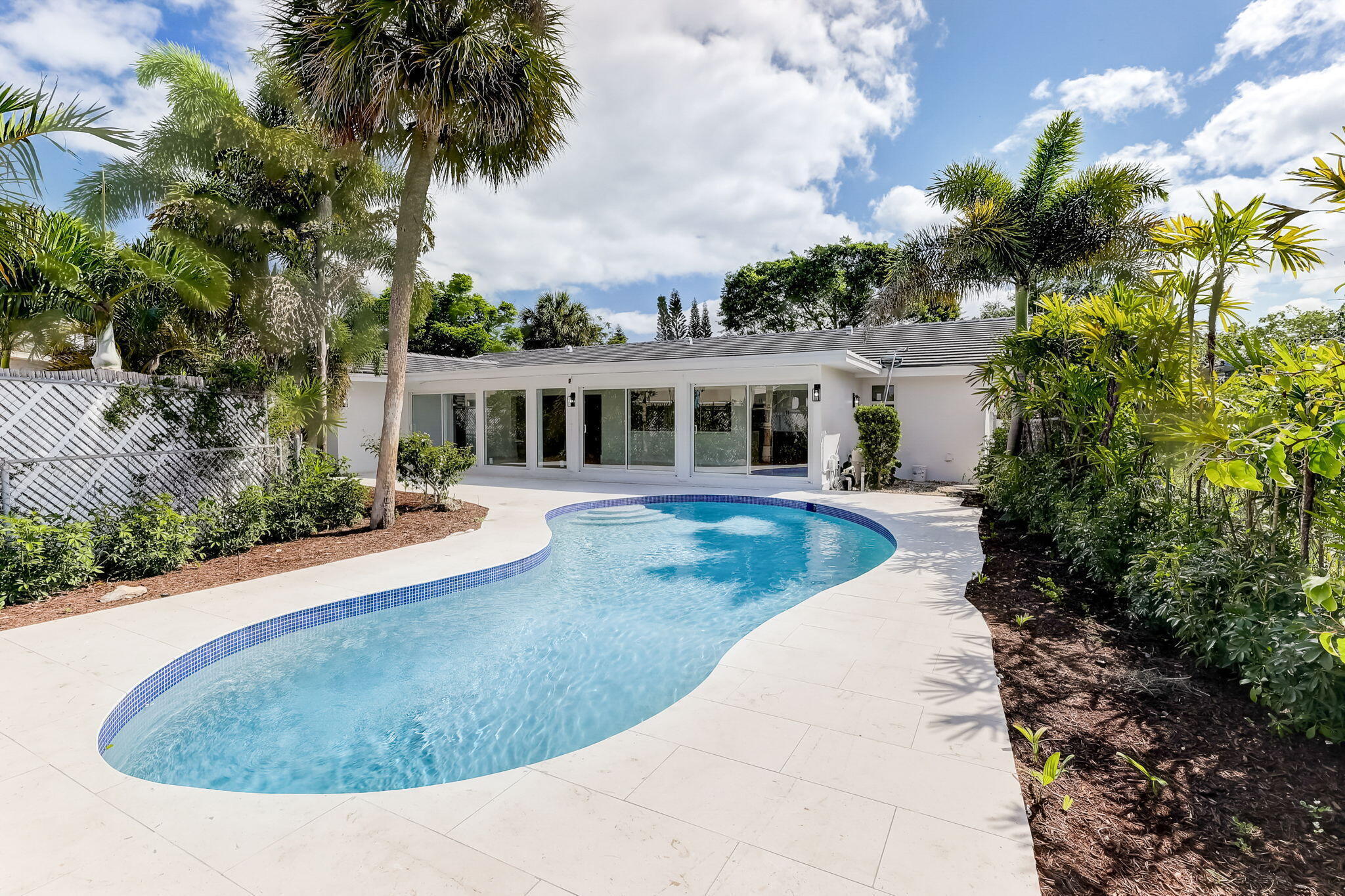 5591 NE 29th Fort Lauderdale, FL 33308