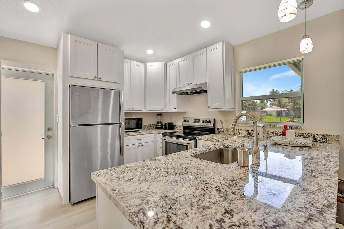13166 71st West Palm Beach, FL 33412