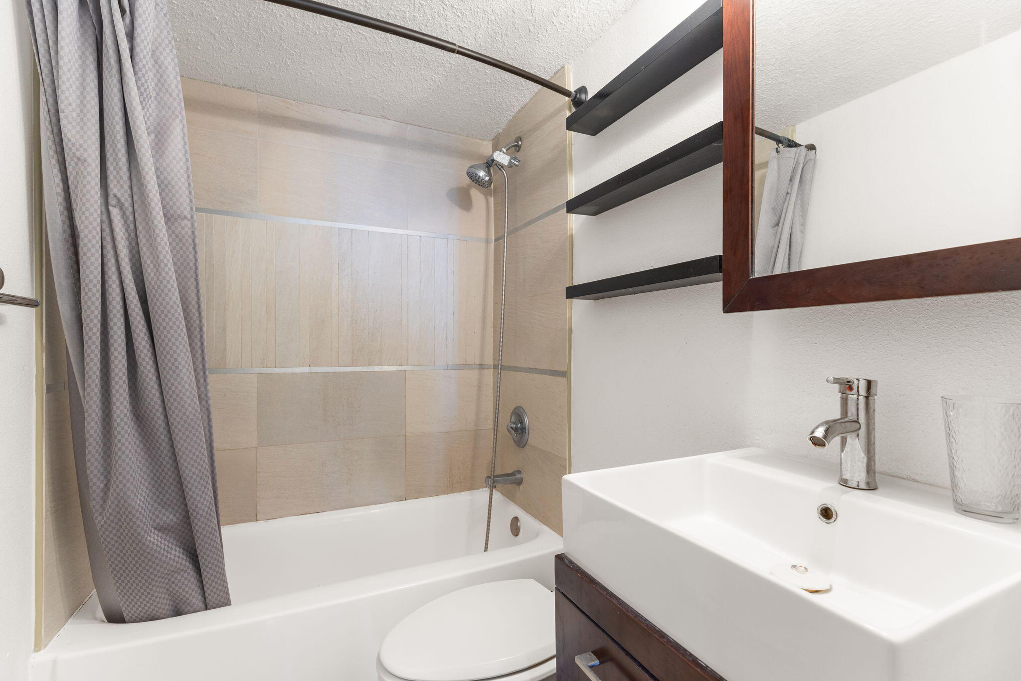1500 Bay #1122s Miami Beach, FL 33139