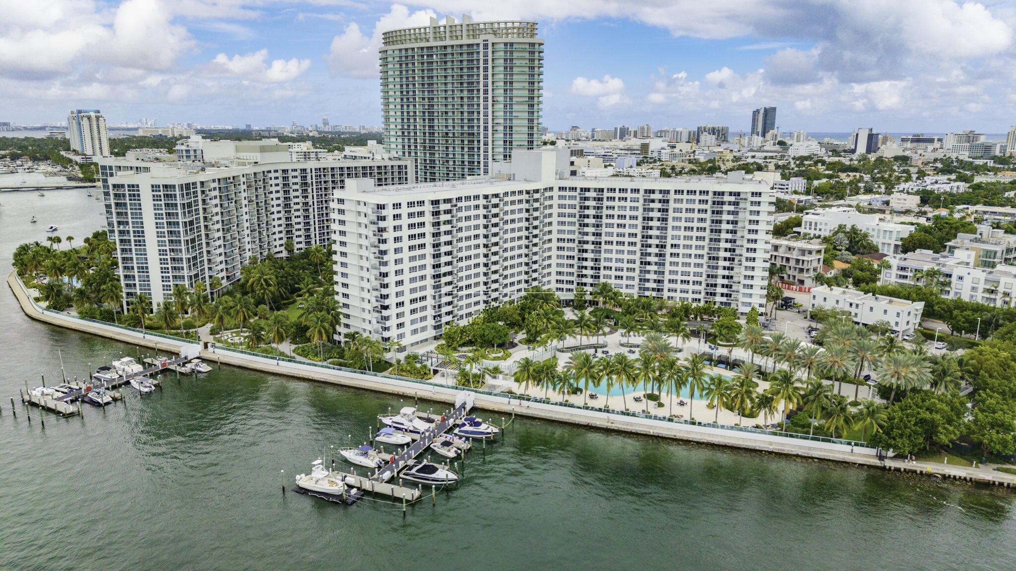 1500 Bay #1122s Miami Beach, FL 33139