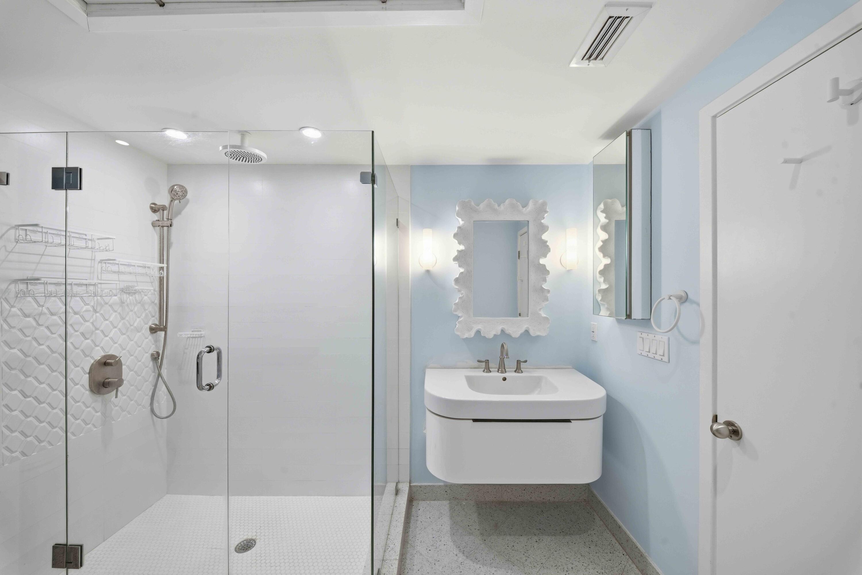 333 Sunset #404 Fort Lauderdale, FL 33301