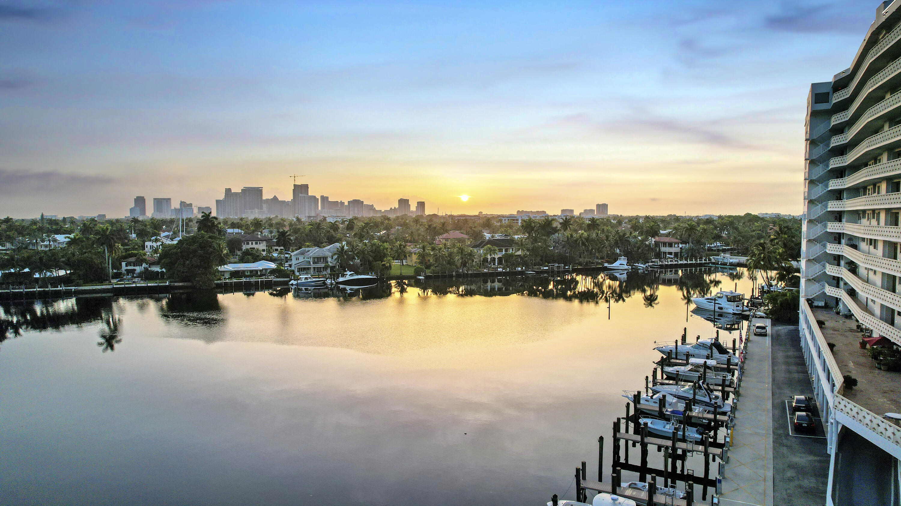 333 Sunset #404 Fort Lauderdale, FL 33301