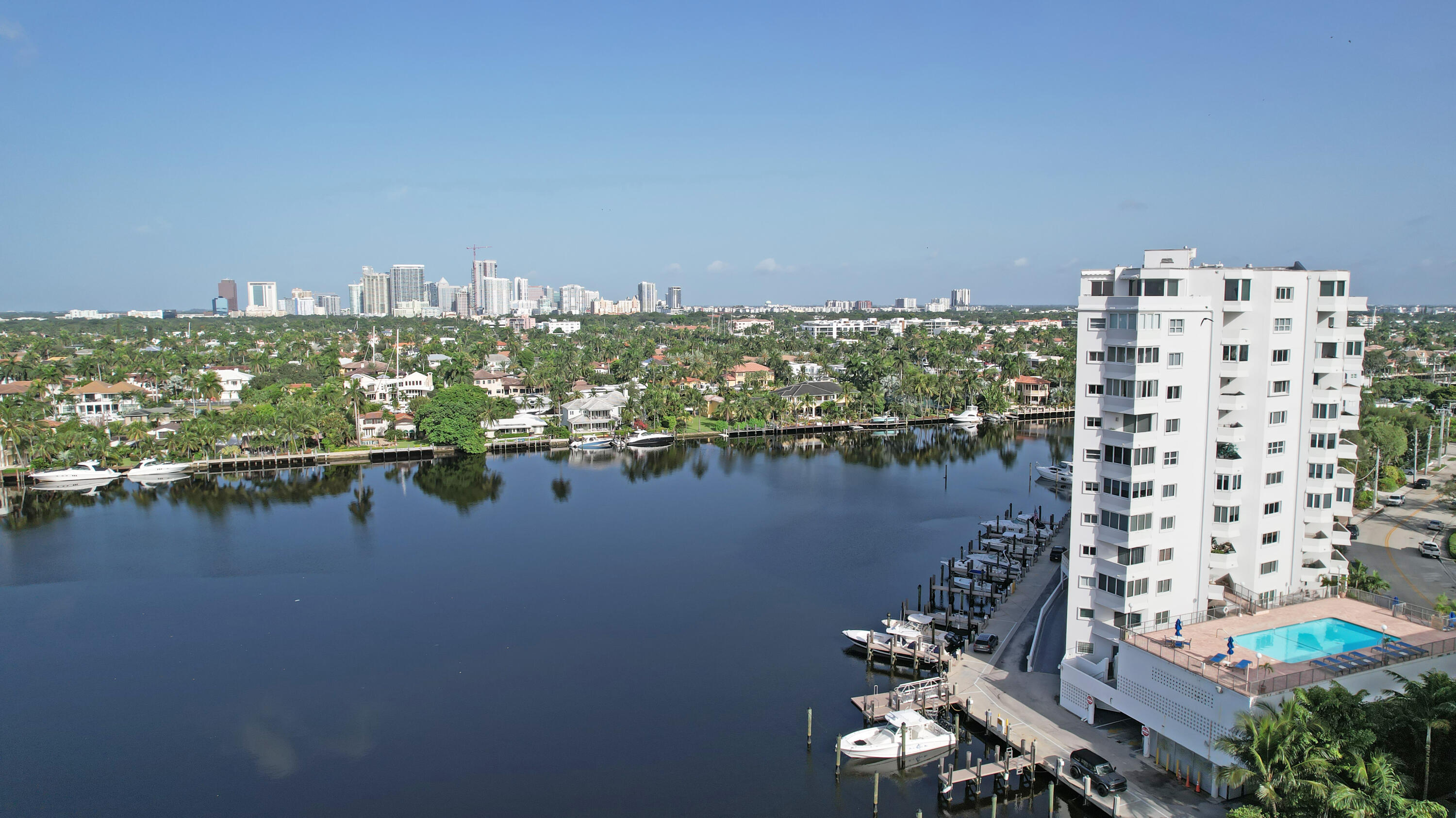 333 Sunset #404 Fort Lauderdale, FL 33301