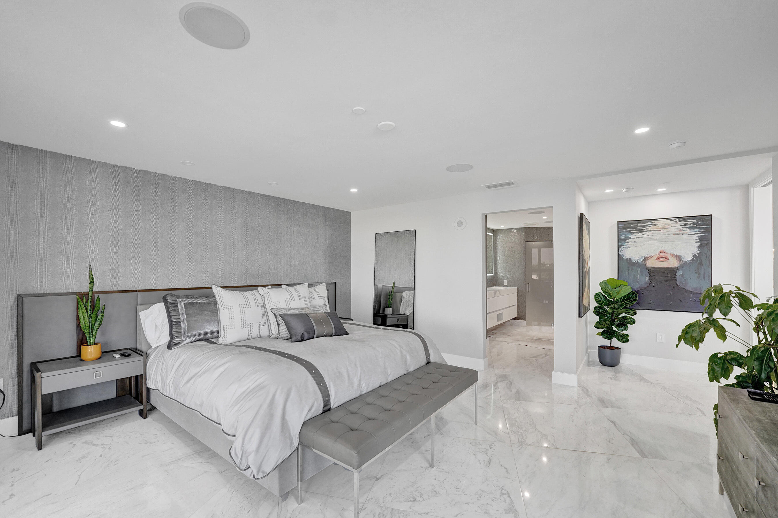 615 Bayshore #402 Fort Lauderdale, FL 33304