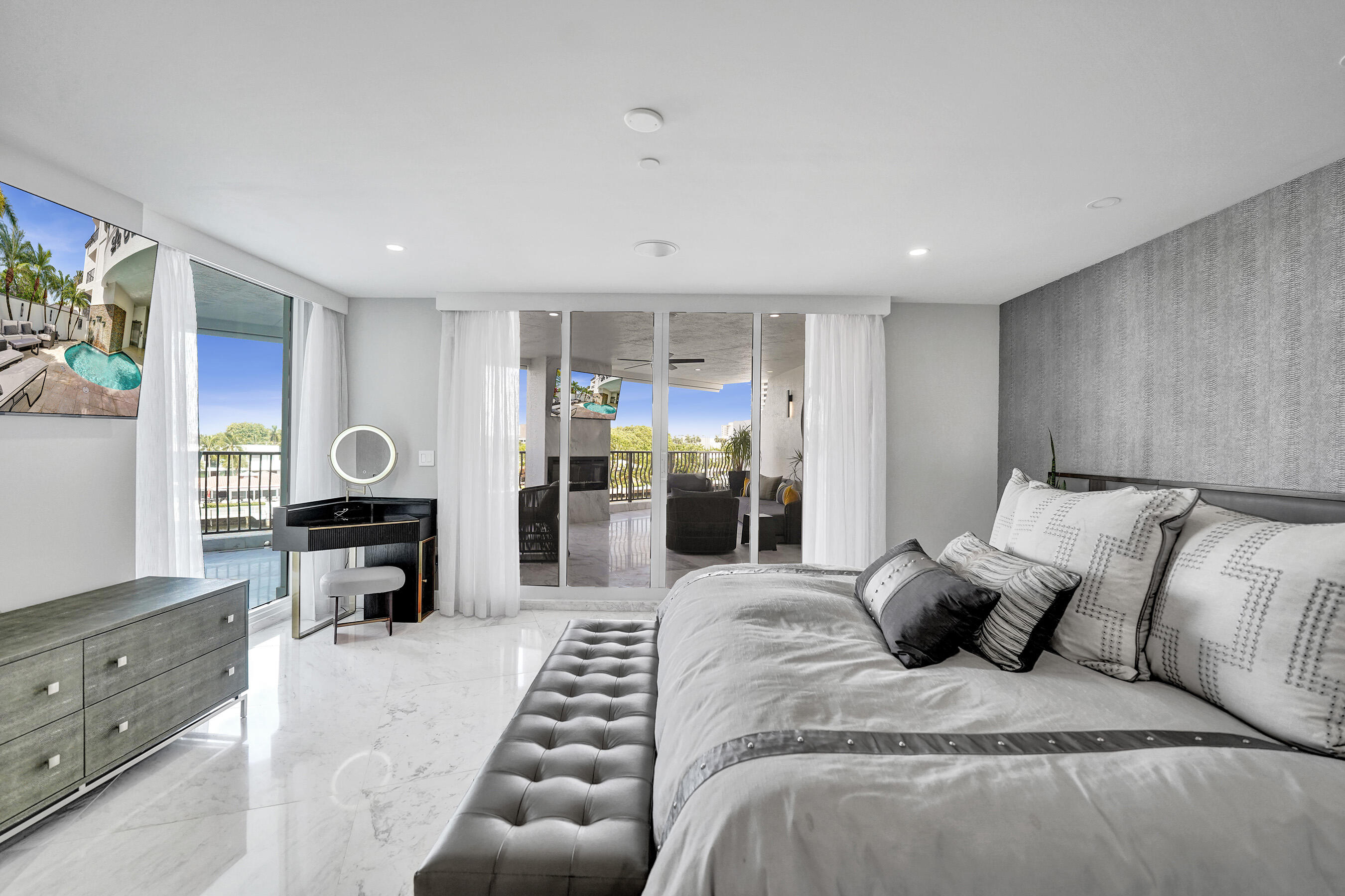 615 Bayshore #402 Fort Lauderdale, FL 33304