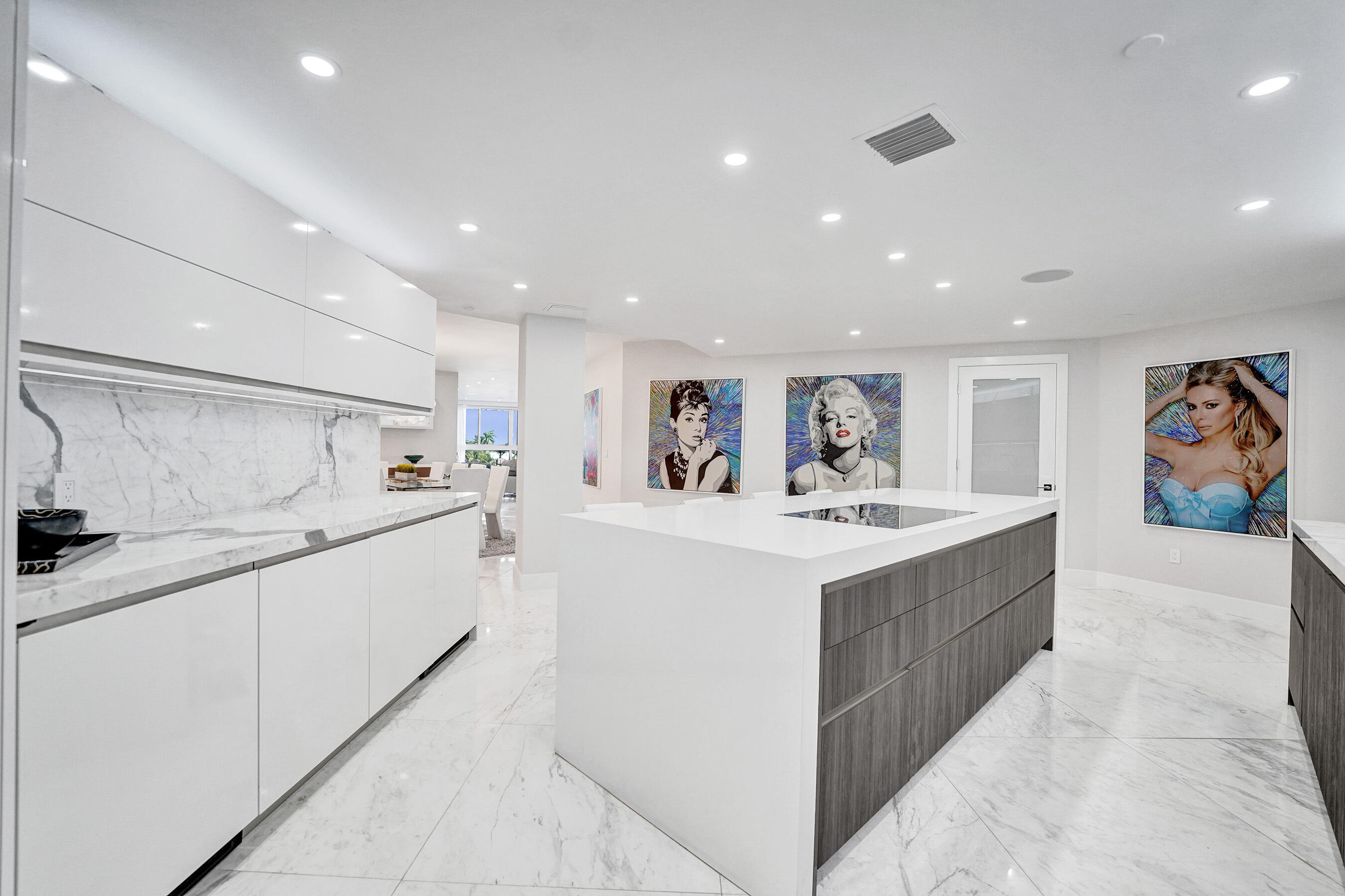 615 Bayshore #402 Fort Lauderdale, FL 33304
