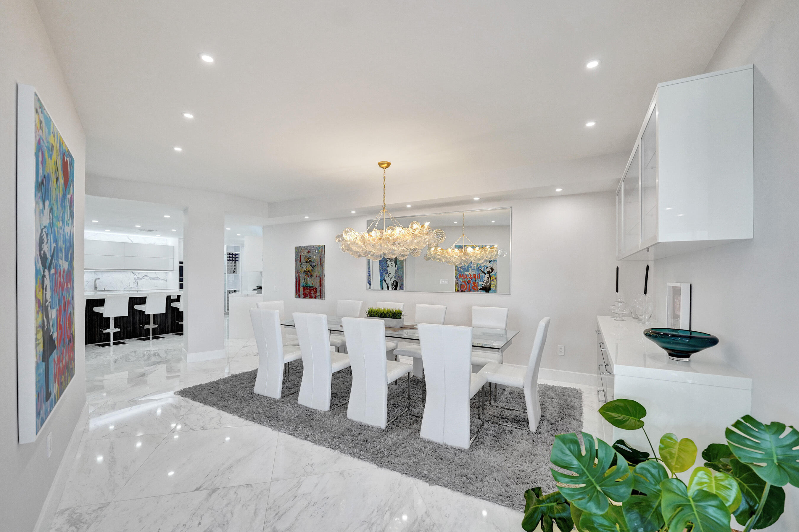 615 Bayshore #402 Fort Lauderdale, FL 33304