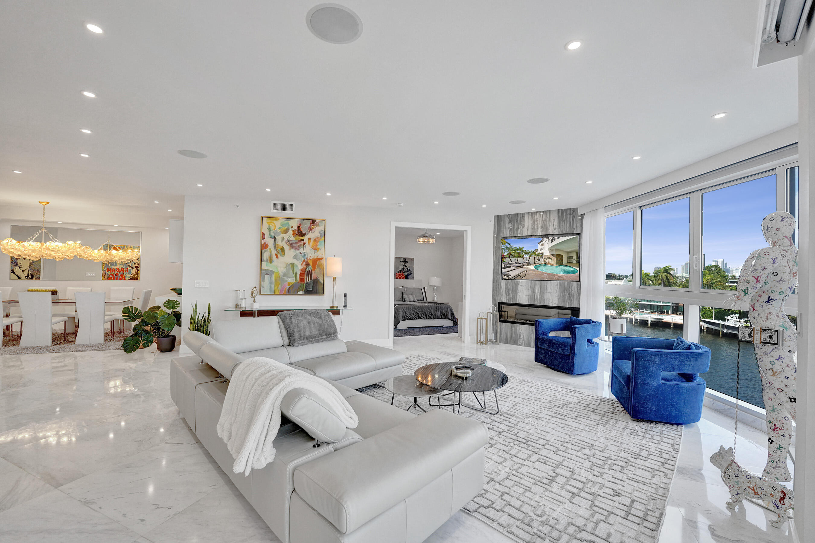 615 Bayshore #402 Fort Lauderdale, FL 33304