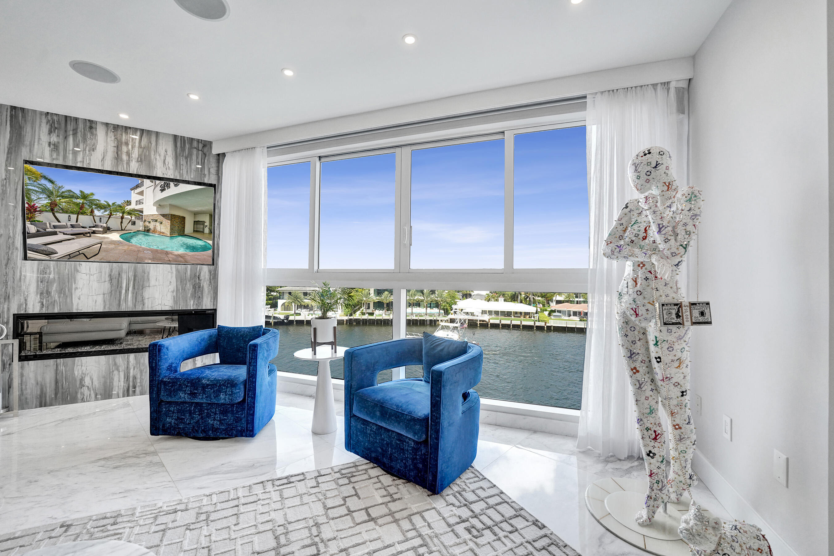 615 Bayshore #402 Fort Lauderdale, FL 33304