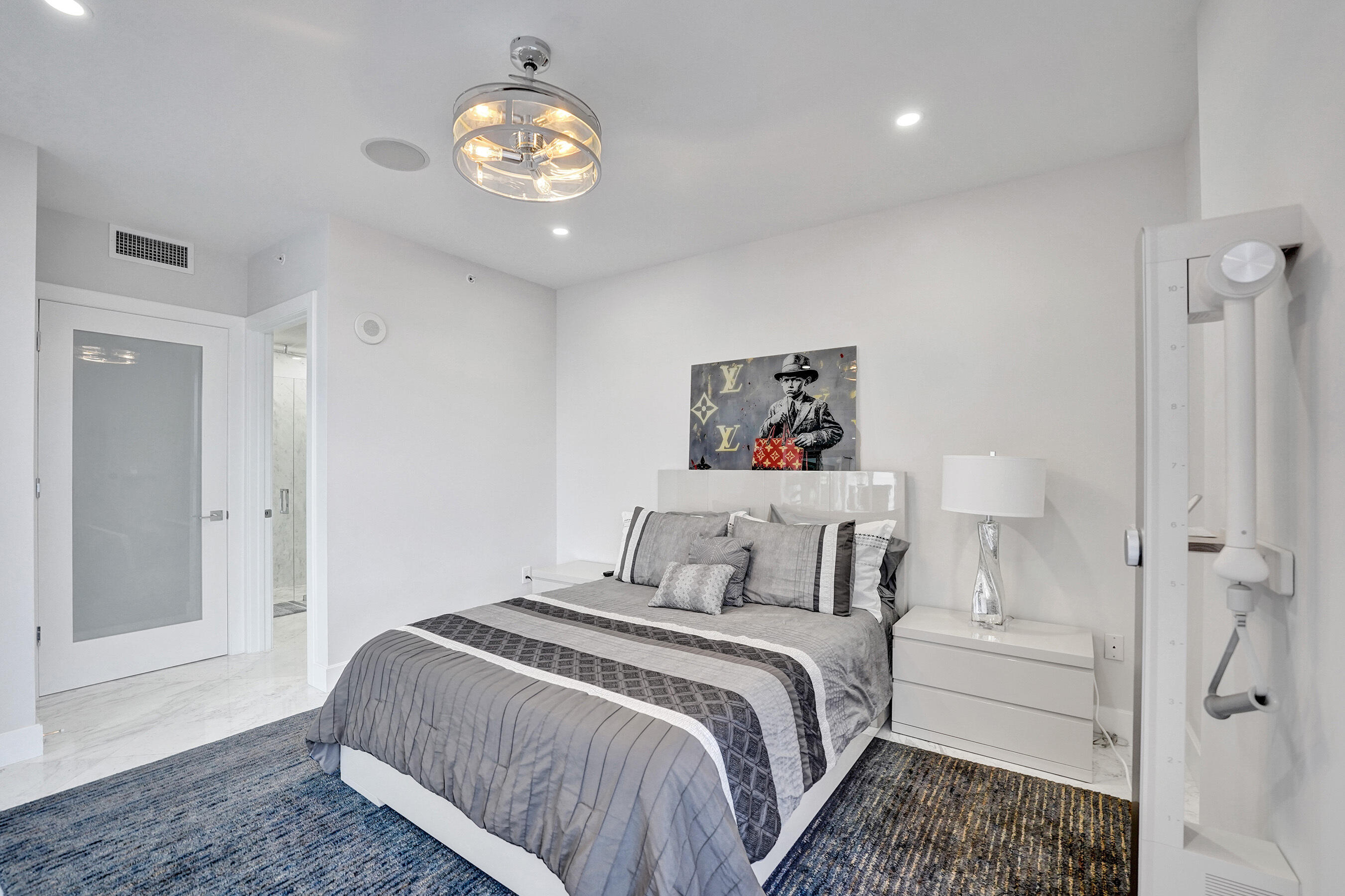 615 Bayshore #402 Fort Lauderdale, FL 33304