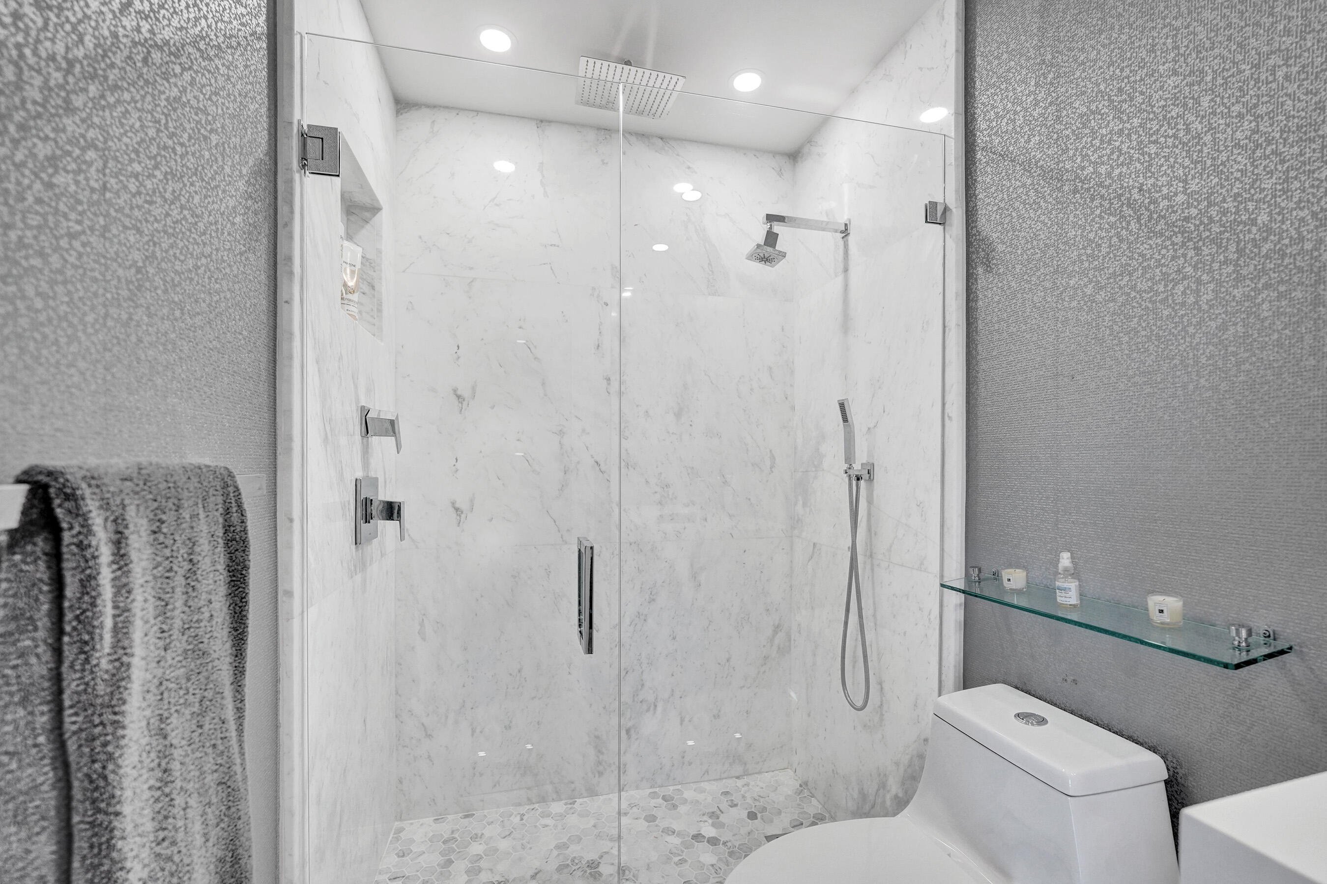 615 Bayshore #402 Fort Lauderdale, FL 33304