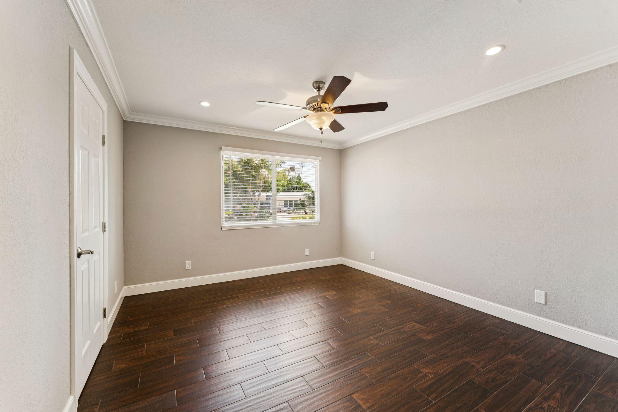 1660 NE 31st Pompano Beach, FL 33064
