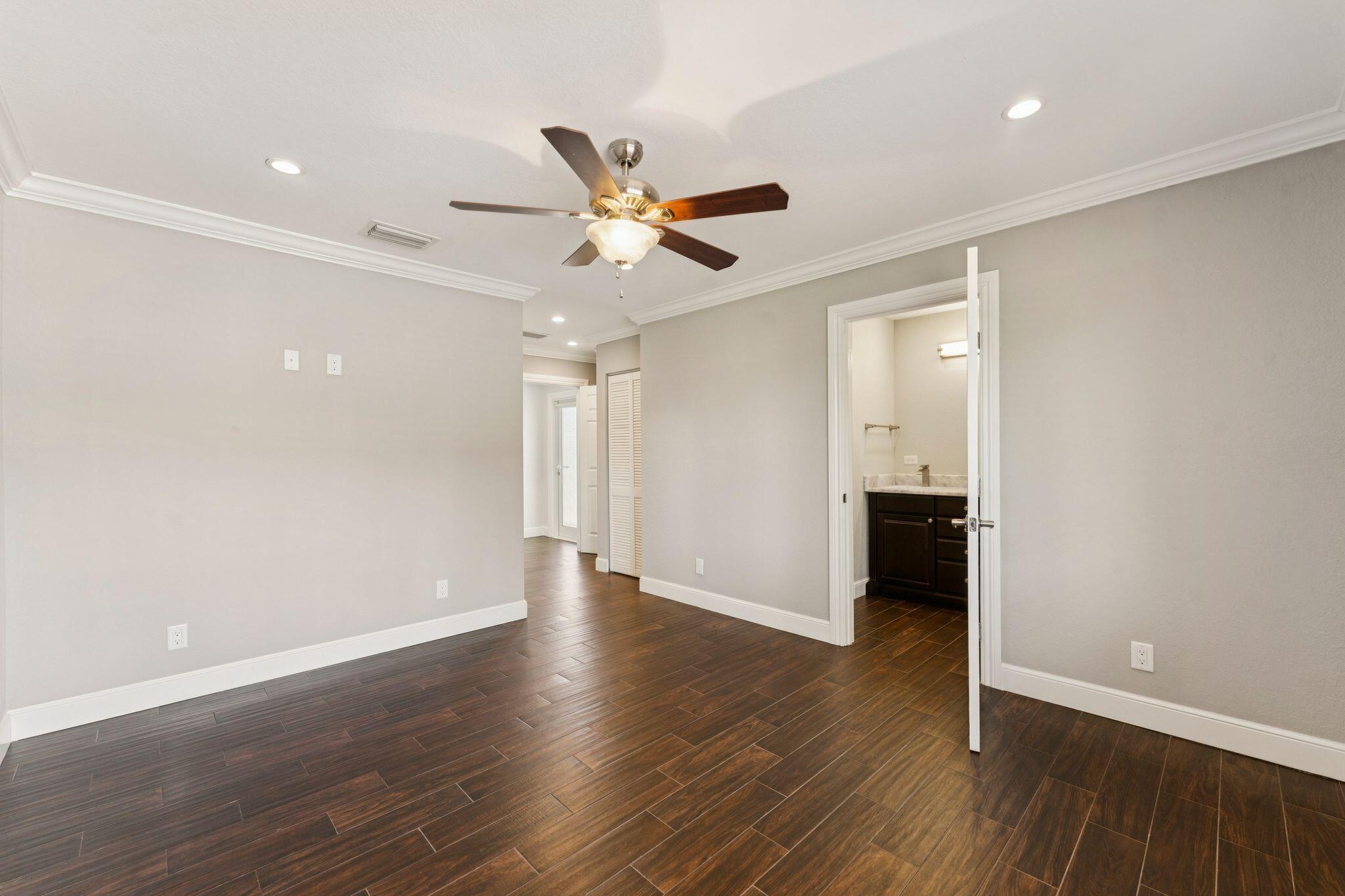 1660 NE 31st Pompano Beach, FL 33064