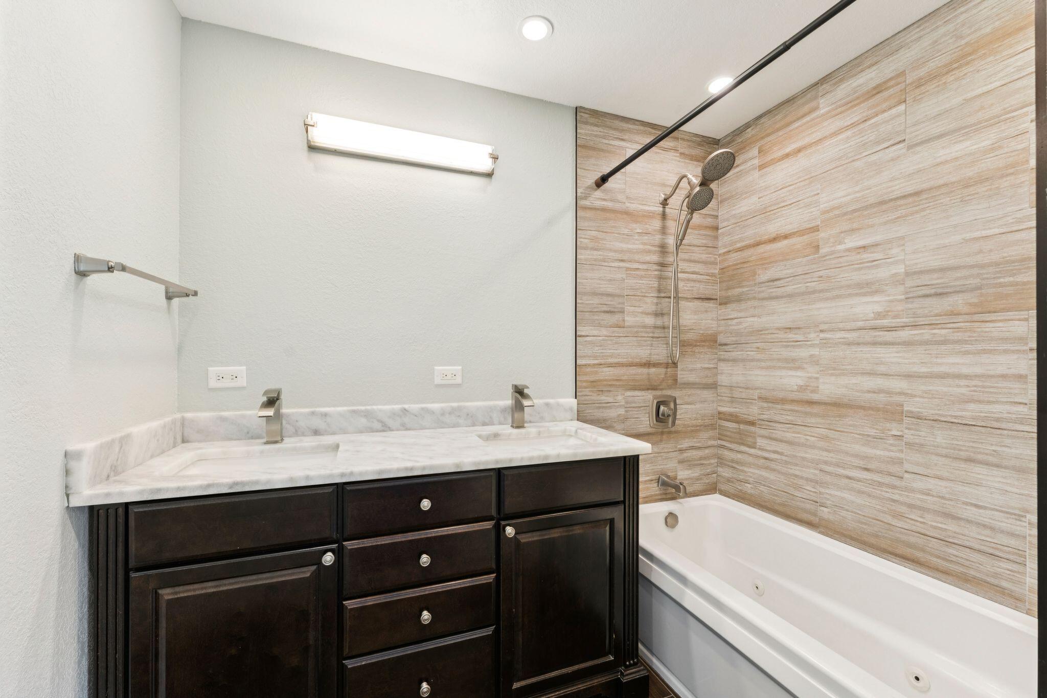 1660 NE 31st Pompano Beach, FL 33064