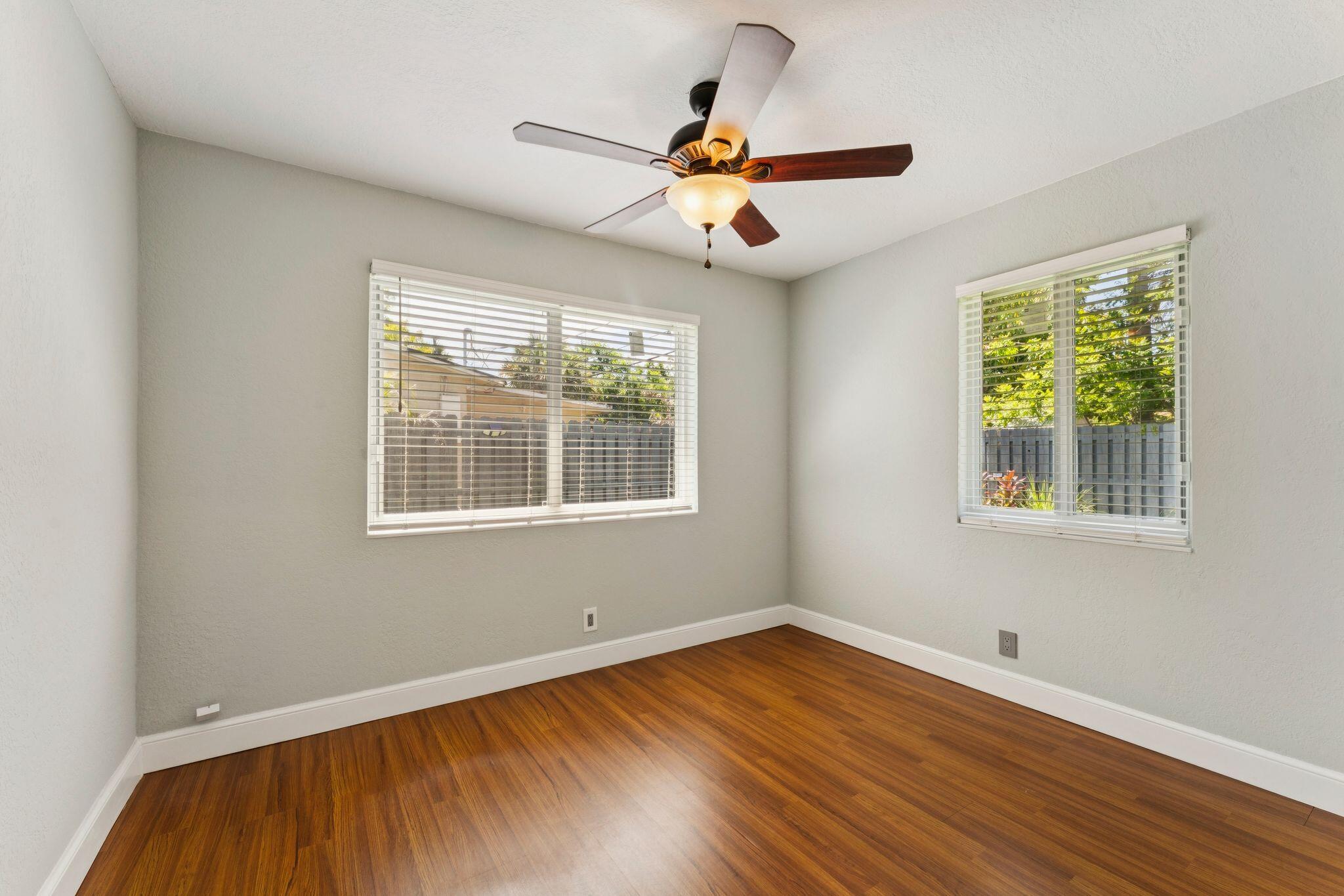 1660 NE 31st Pompano Beach, FL 33064