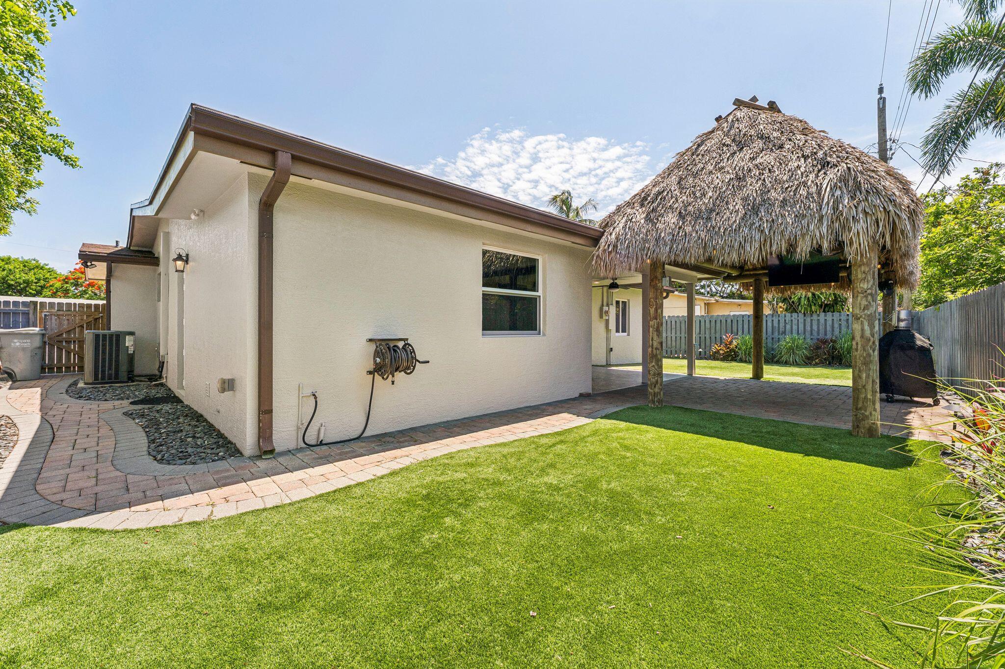 1660 NE 31st Pompano Beach, FL 33064