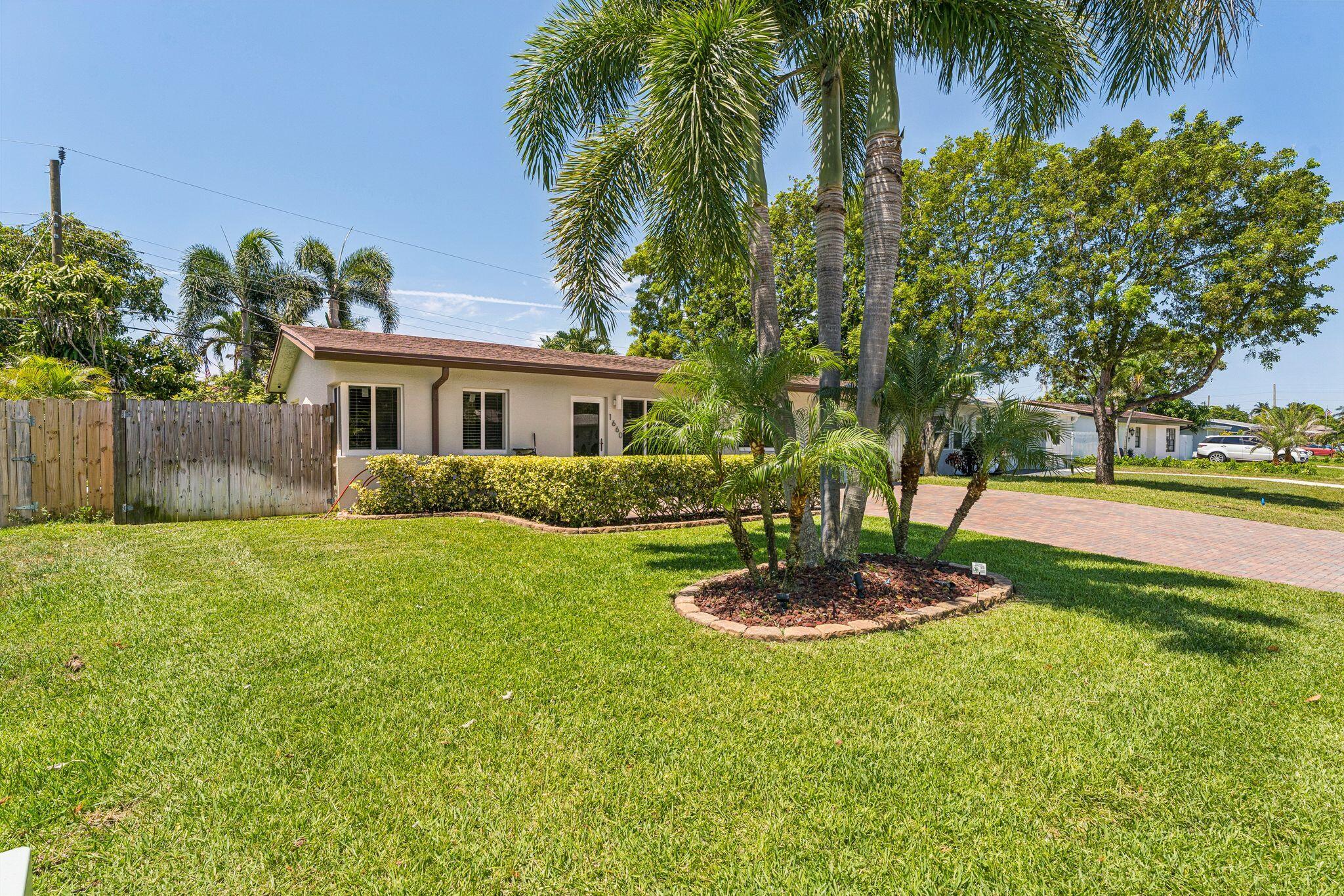 1660 NE 31st Pompano Beach, FL 33064