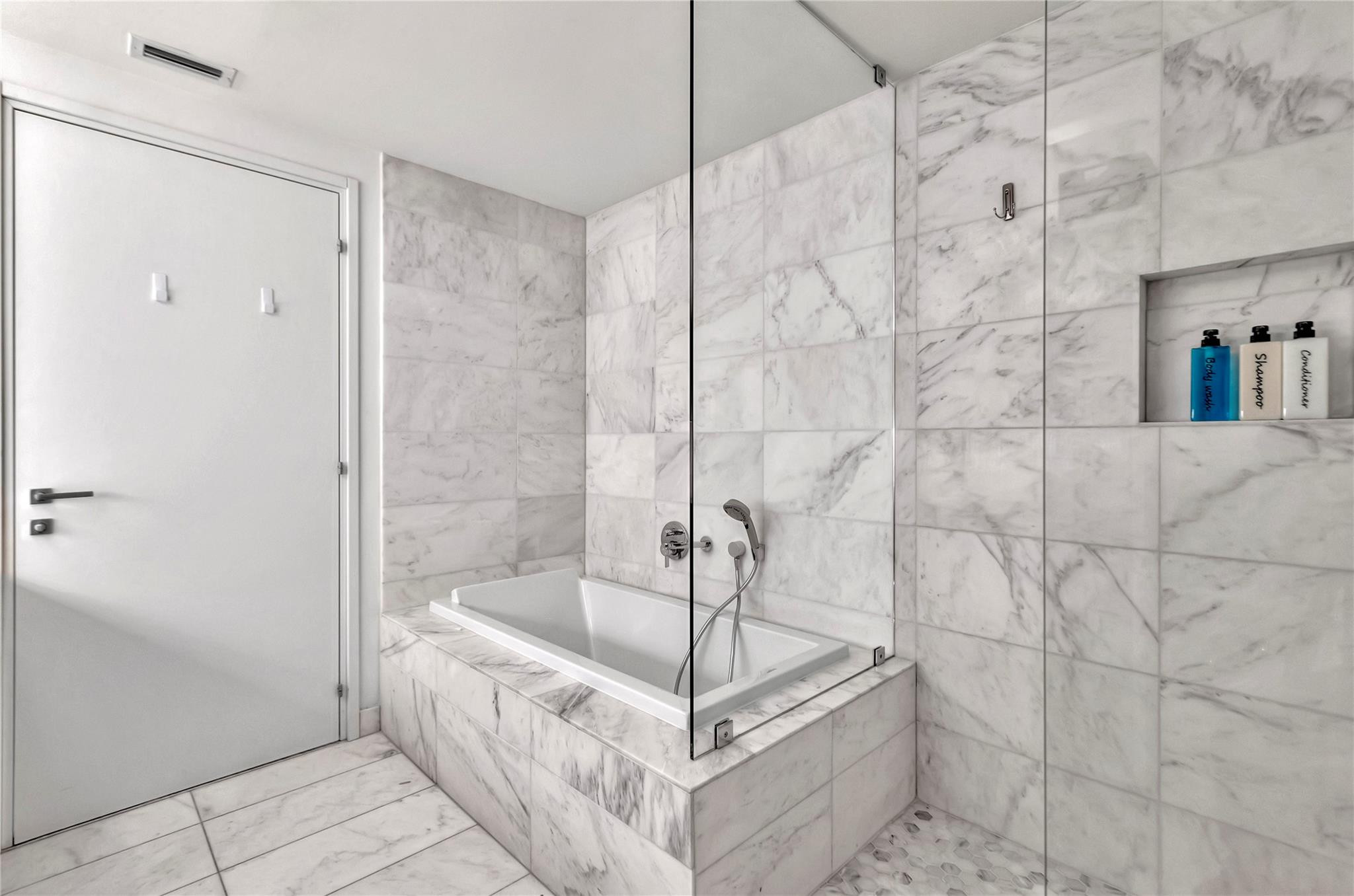 401 N Birch #504 Fort Lauderdale, FL 33304
