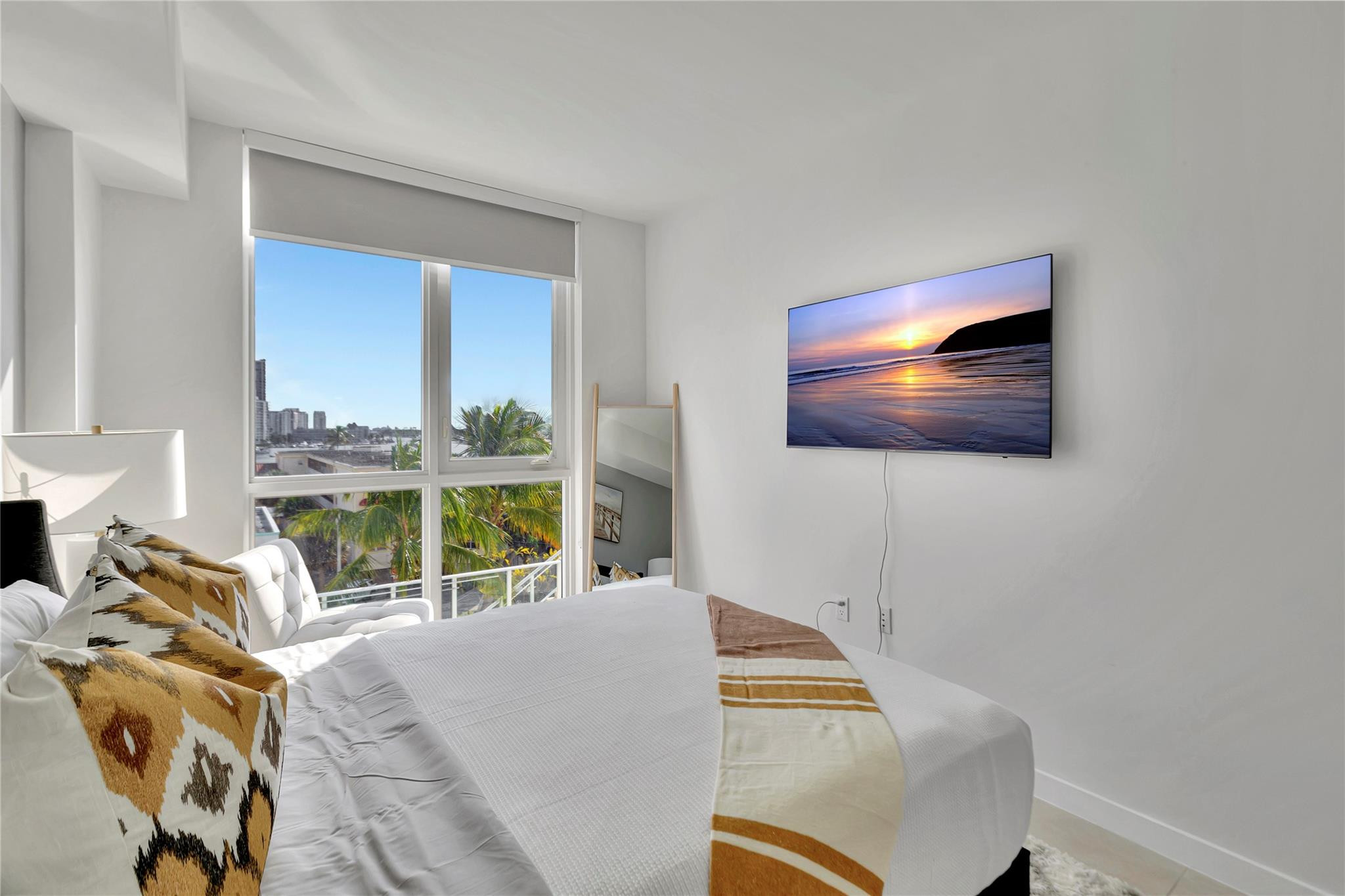 401 N Birch #504 Fort Lauderdale, FL 33304