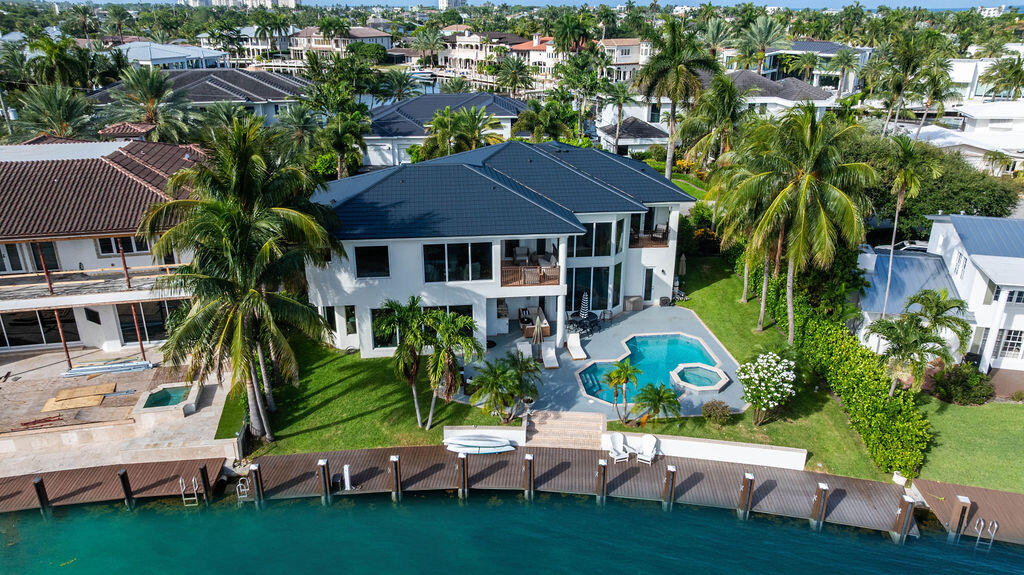 2530 NE 31st Lighthouse Point, FL 33064