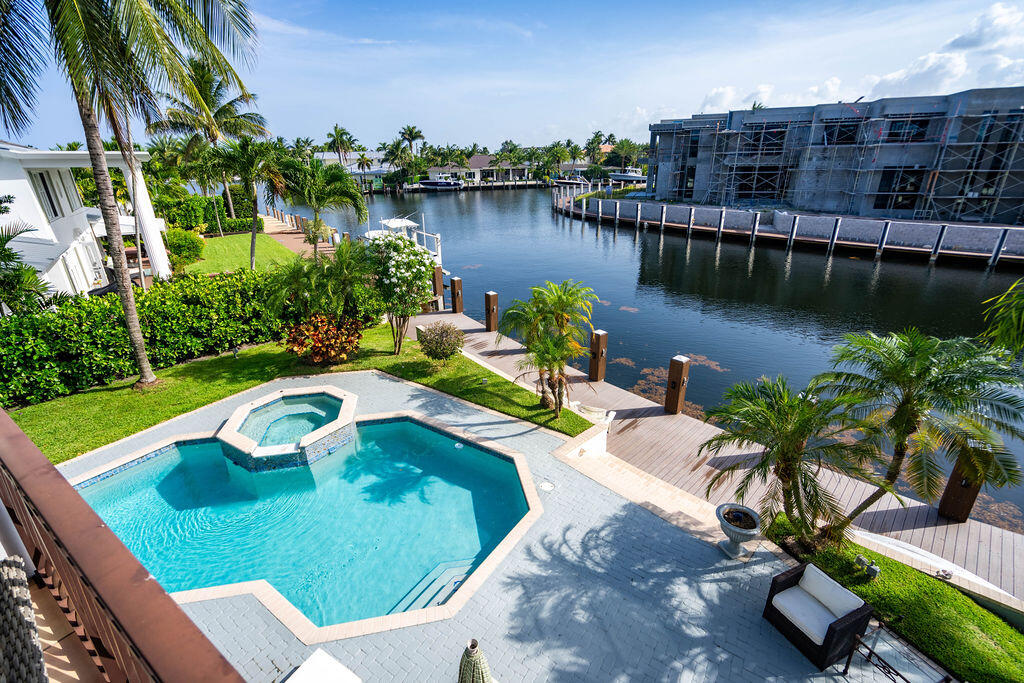 2530 NE 31st Lighthouse Point, FL 33064