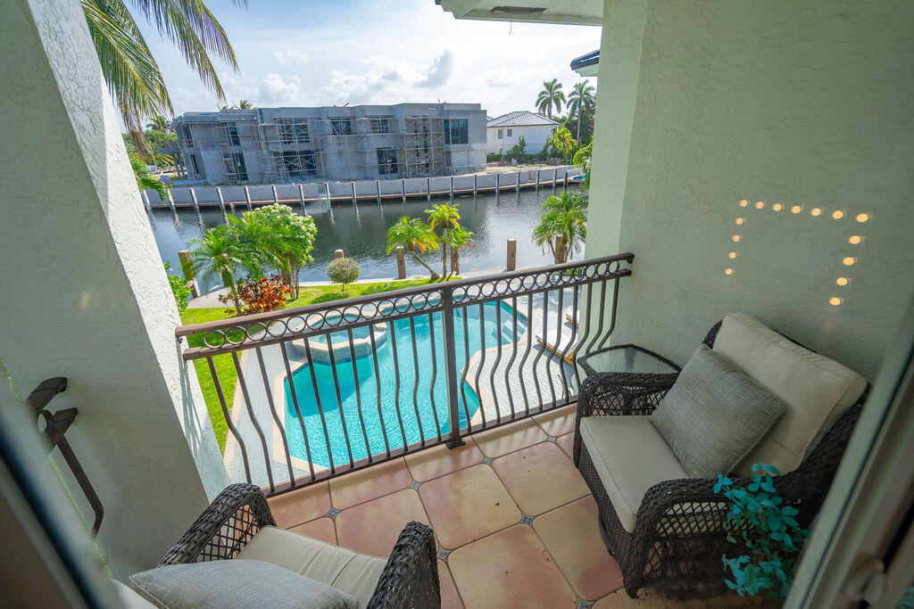 2530 NE 31st Lighthouse Point, FL 33064
