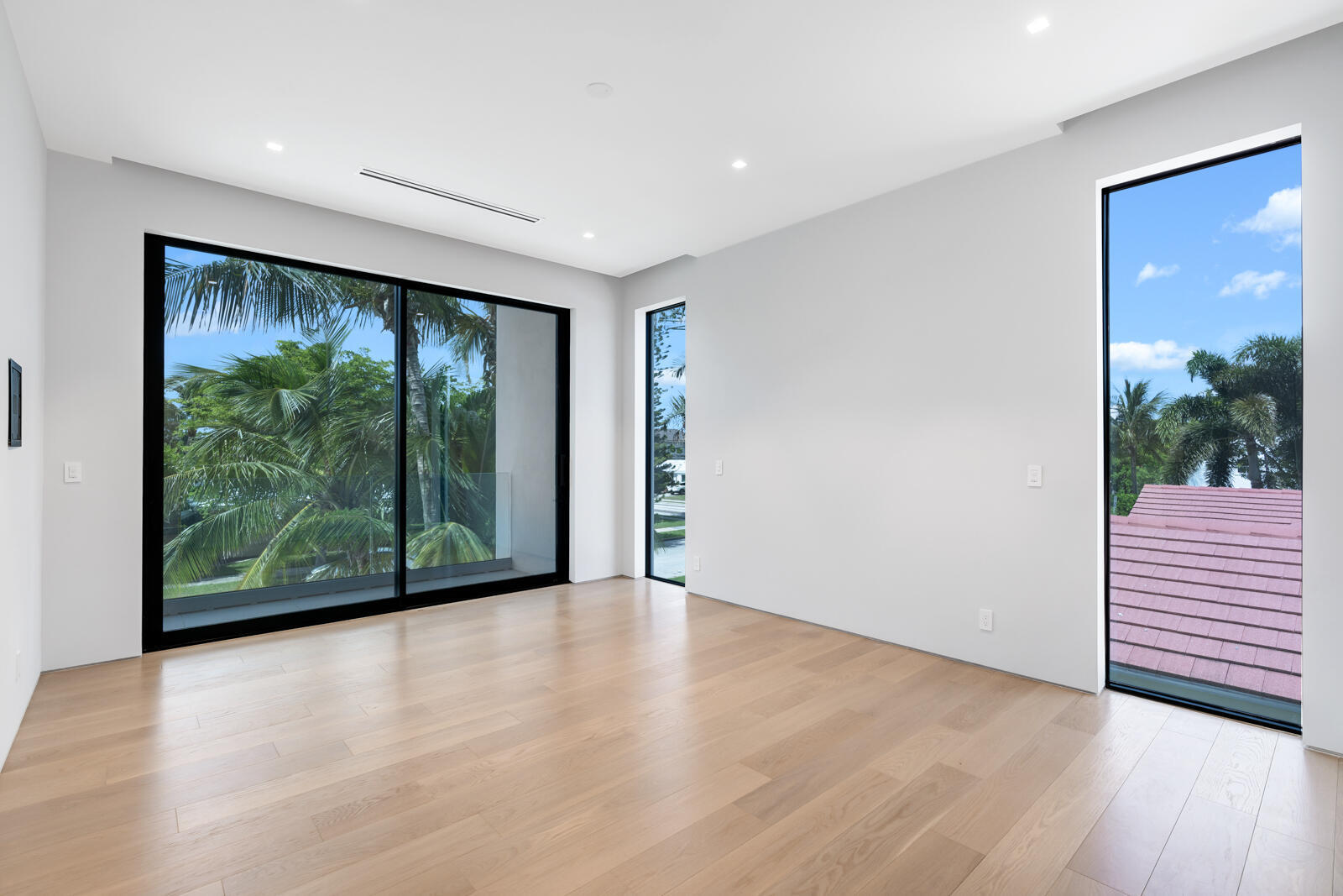 141 Cortez West Palm Beach, FL 33405