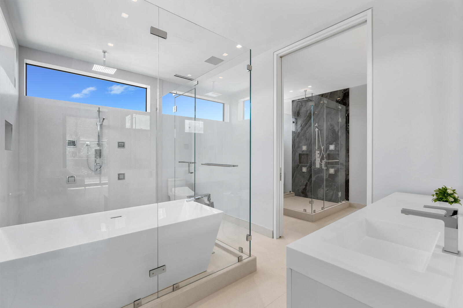 141 Cortez West Palm Beach, FL 33405