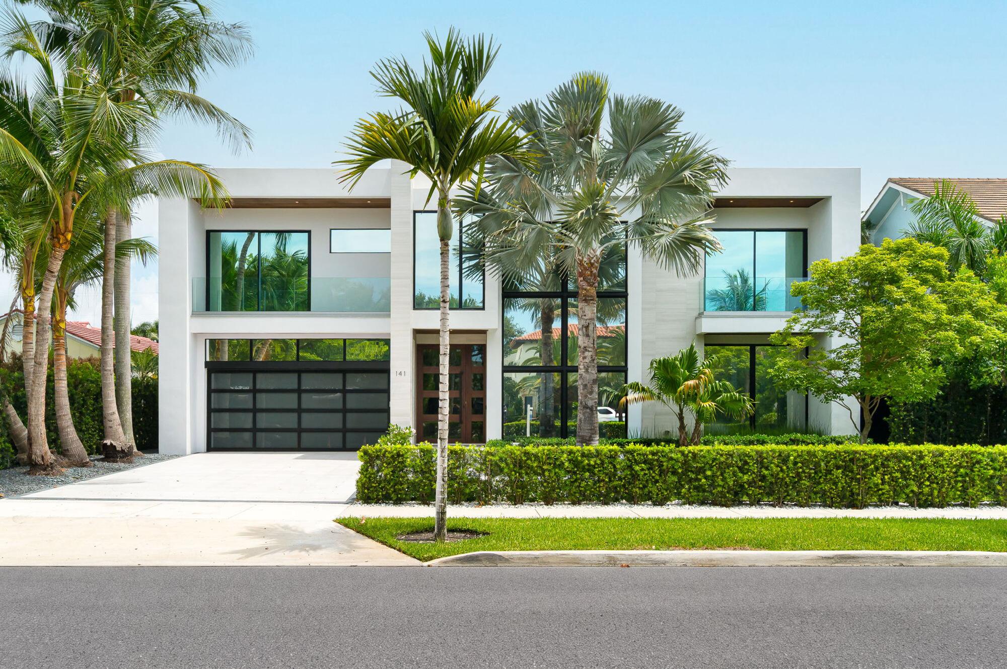141 Cortez West Palm Beach, FL 33405