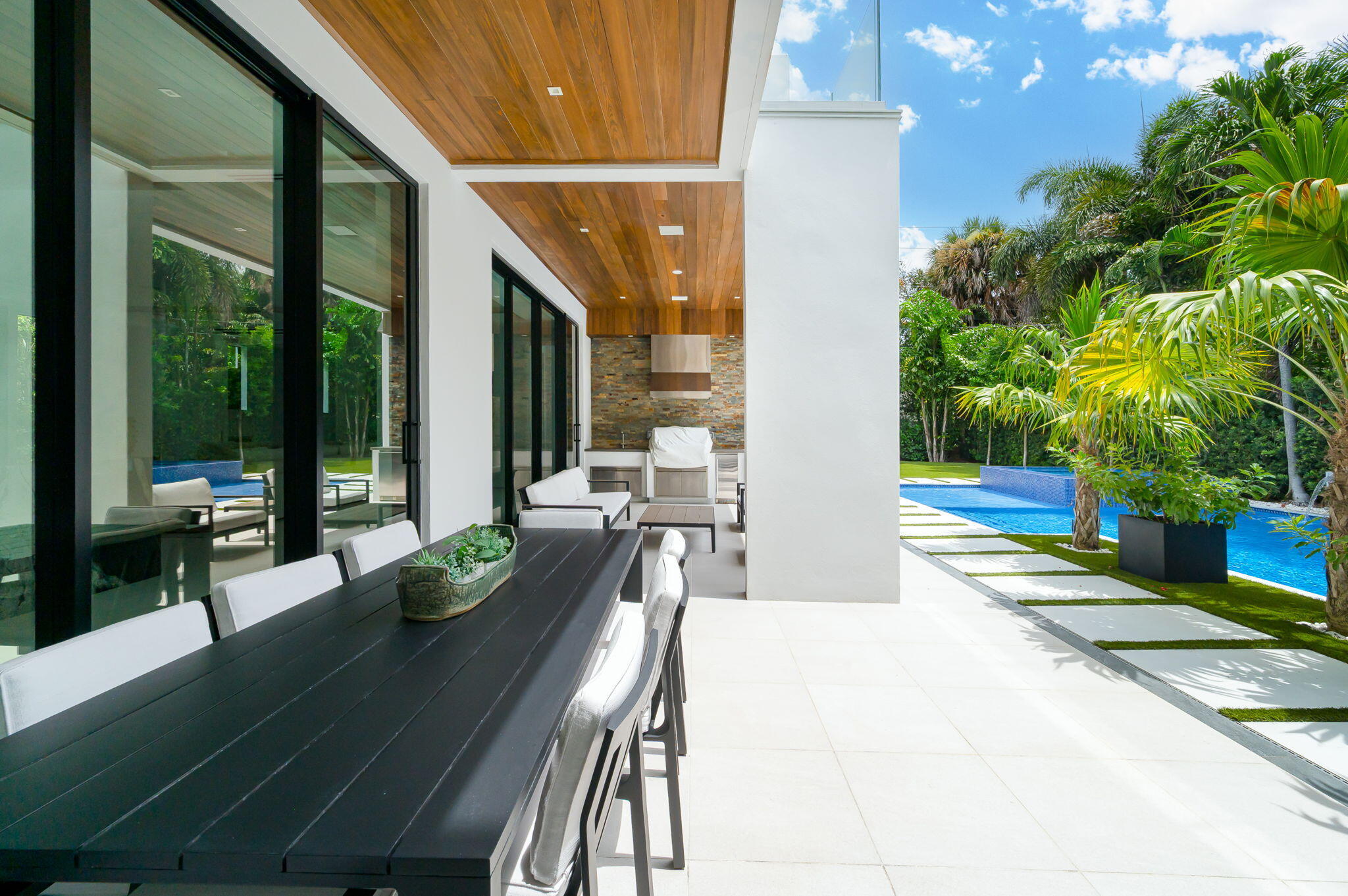 141 Cortez West Palm Beach, FL 33405