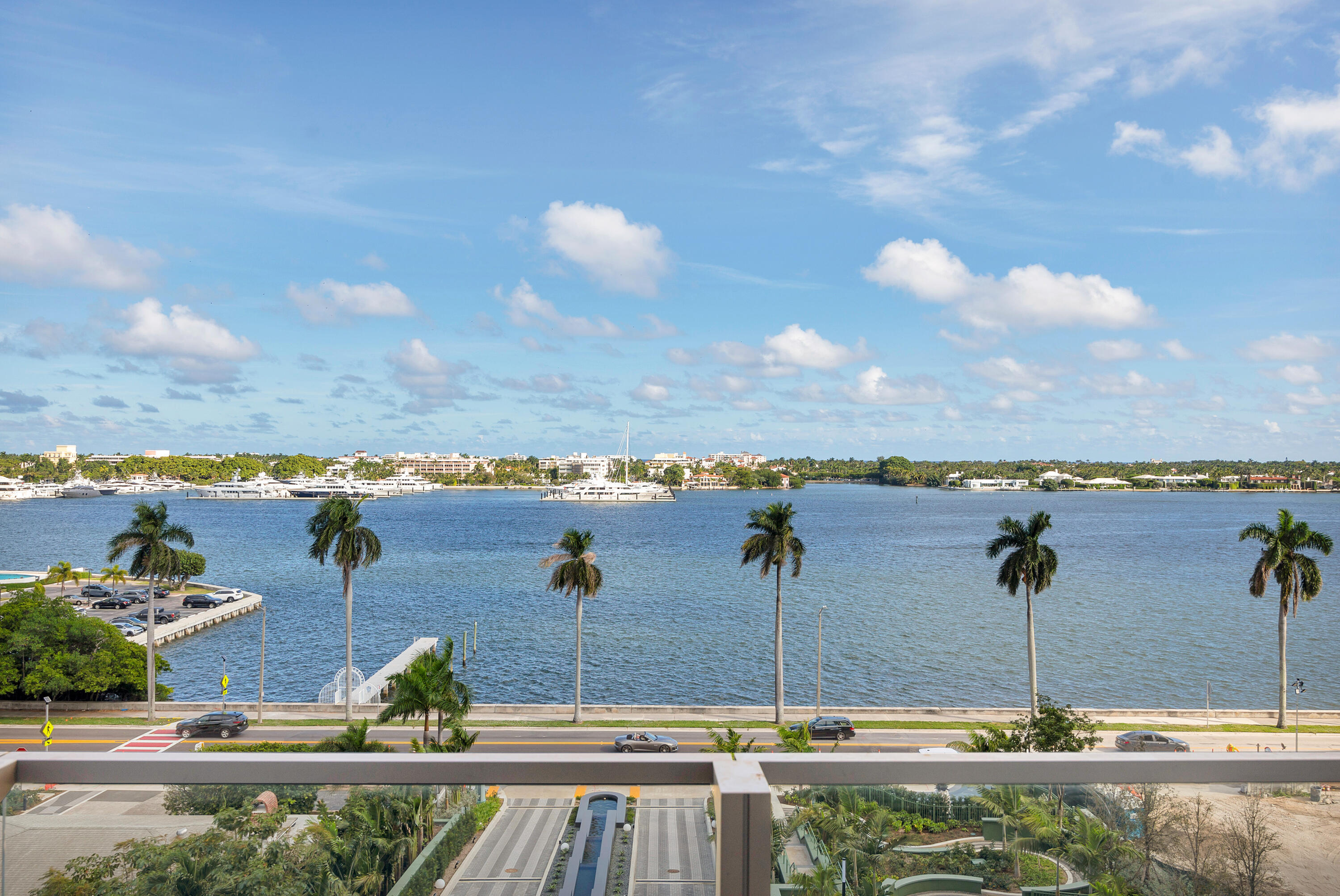 1333 S Flagler #402 West Palm Beach, FL 33401
