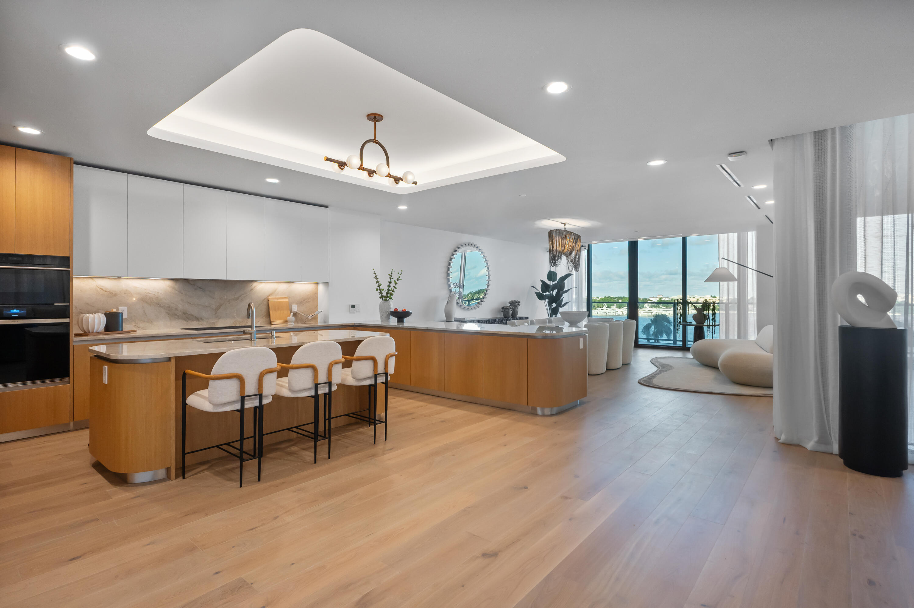 1333 S Flagler #402 West Palm Beach, FL 33401