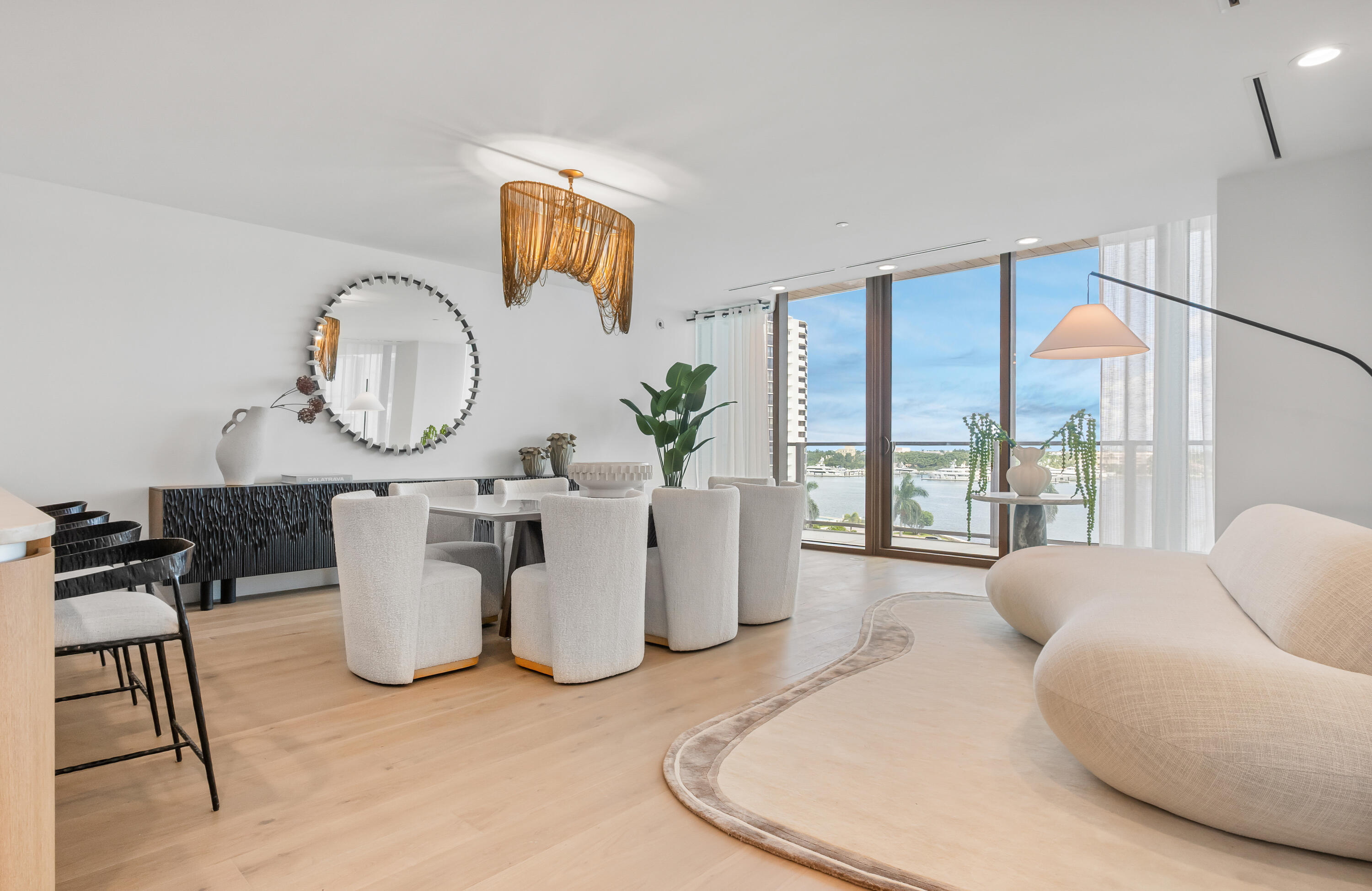 1333 S Flagler #402 West Palm Beach, FL 33401